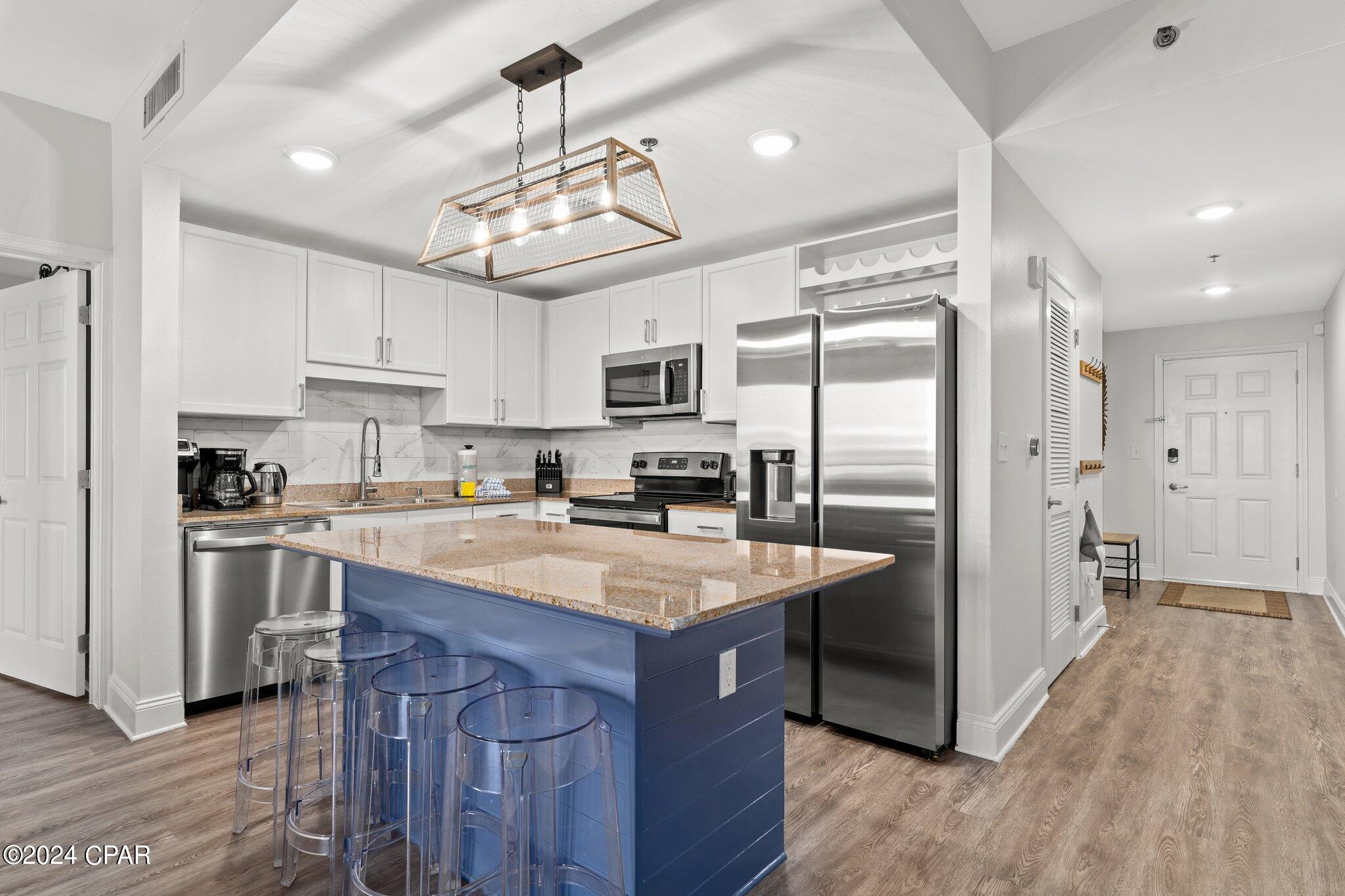 Image 6 For 9860 Thomas Drive 207