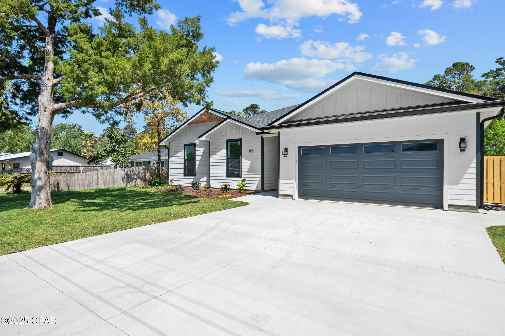 Cnj5qgiswyobmudarg2l0v15r4vxfycilfwscn3csrm