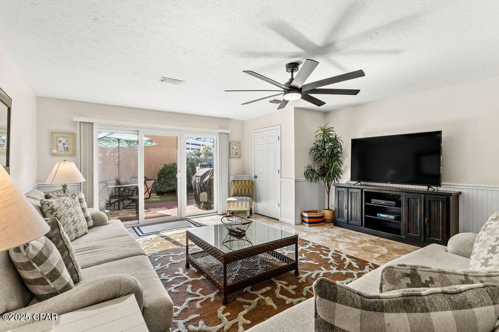 2xvh1unohja3bttphunnu2c6a1eq4imfgyhlhwx1llc