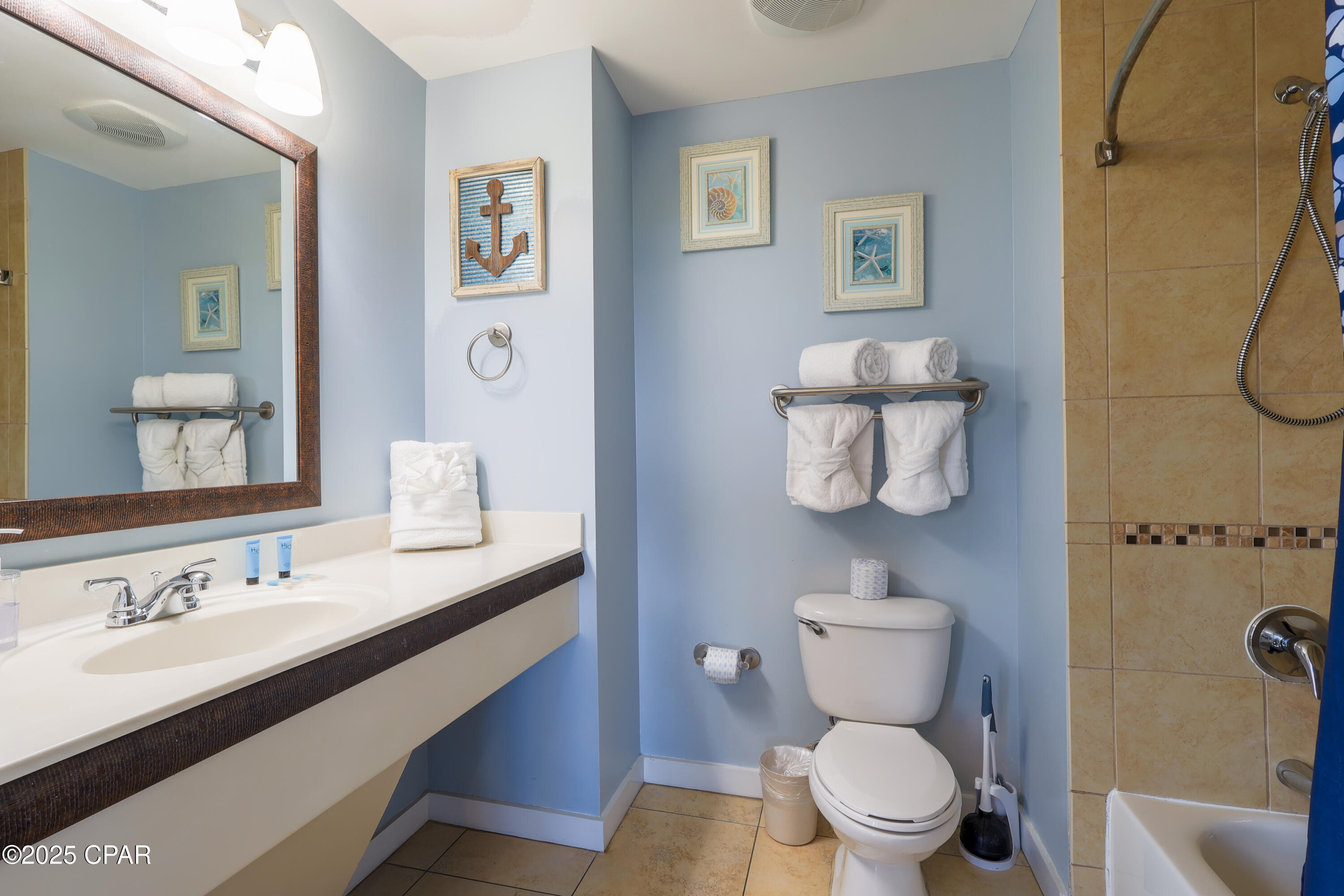 Q1c0ef6izicdz7grnmotui2j8rapkmcuystgaqiukl8