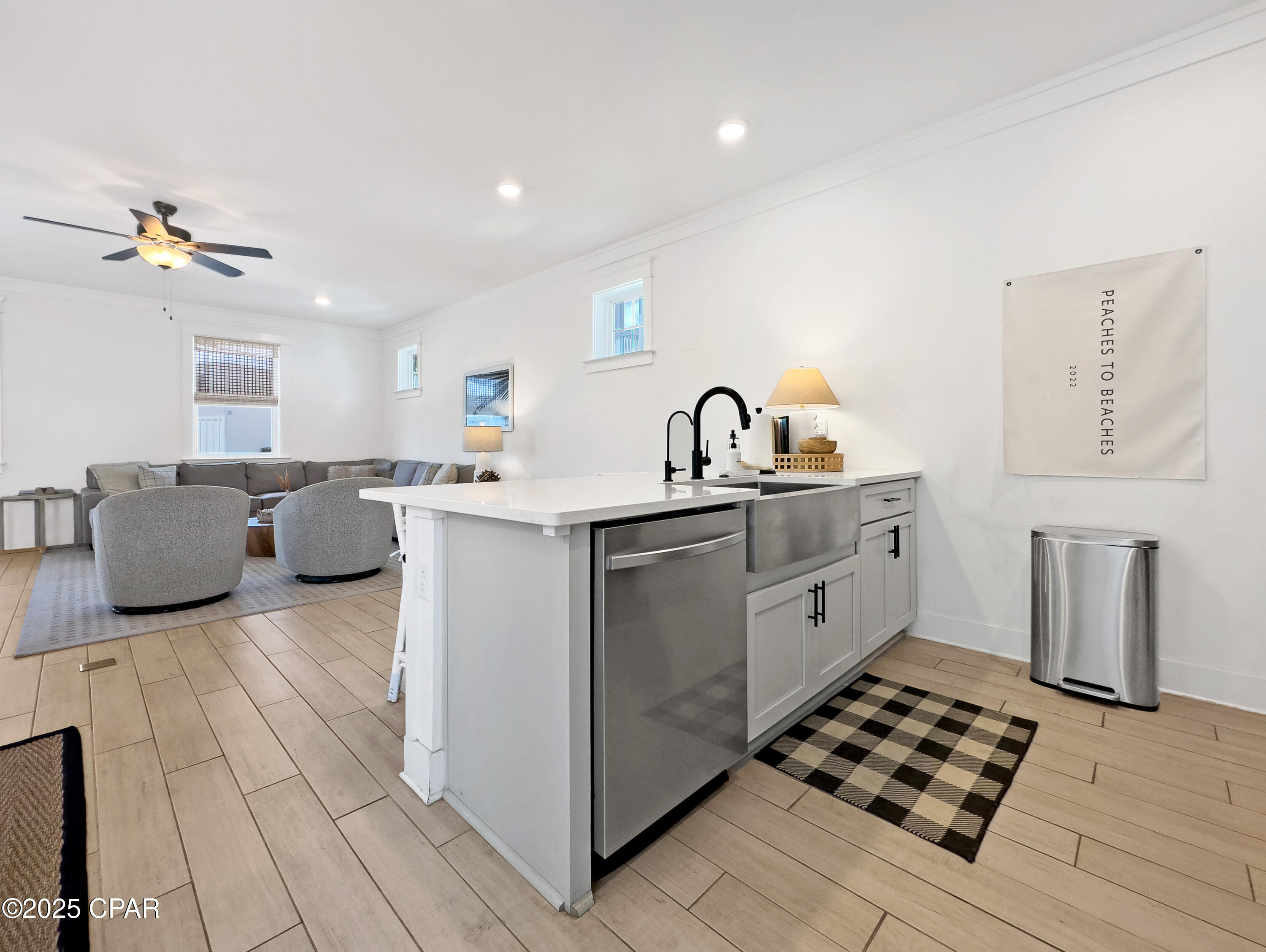 Image 8 For 278 Rhonda Del Sol Circle