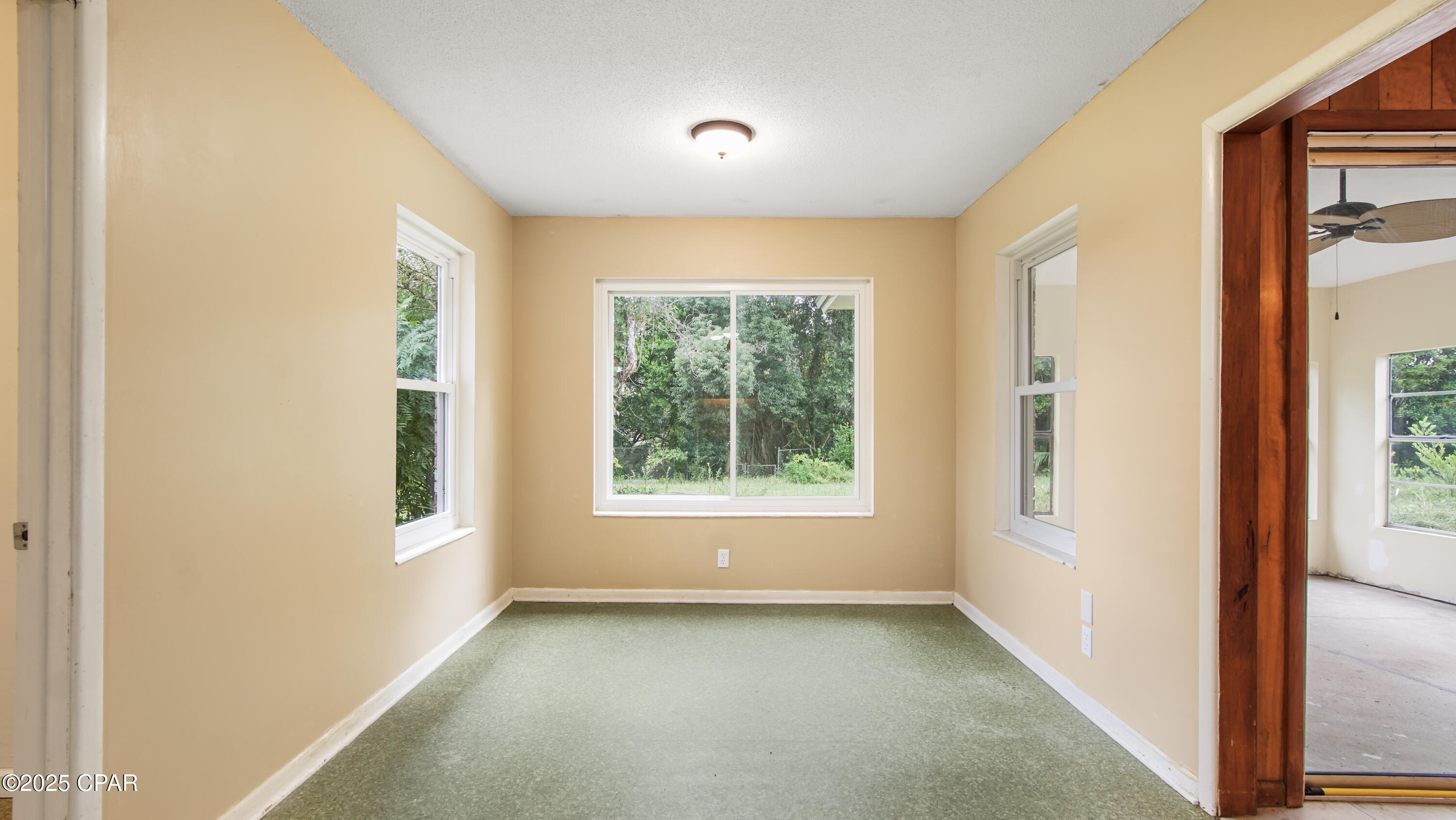 Image 11 For 7213 Hiawatha Street