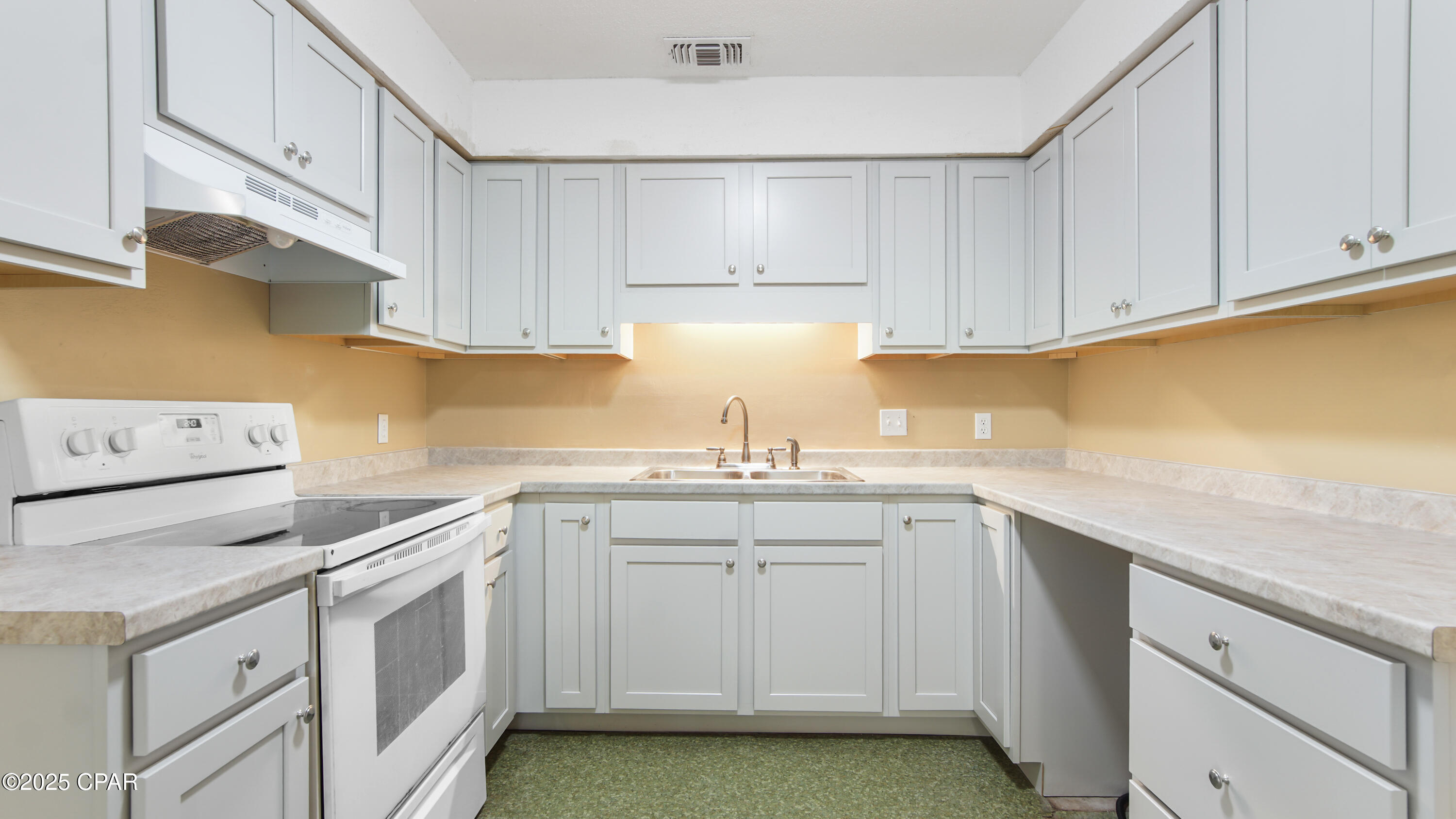 Image 12 For 7213 Hiawatha Street