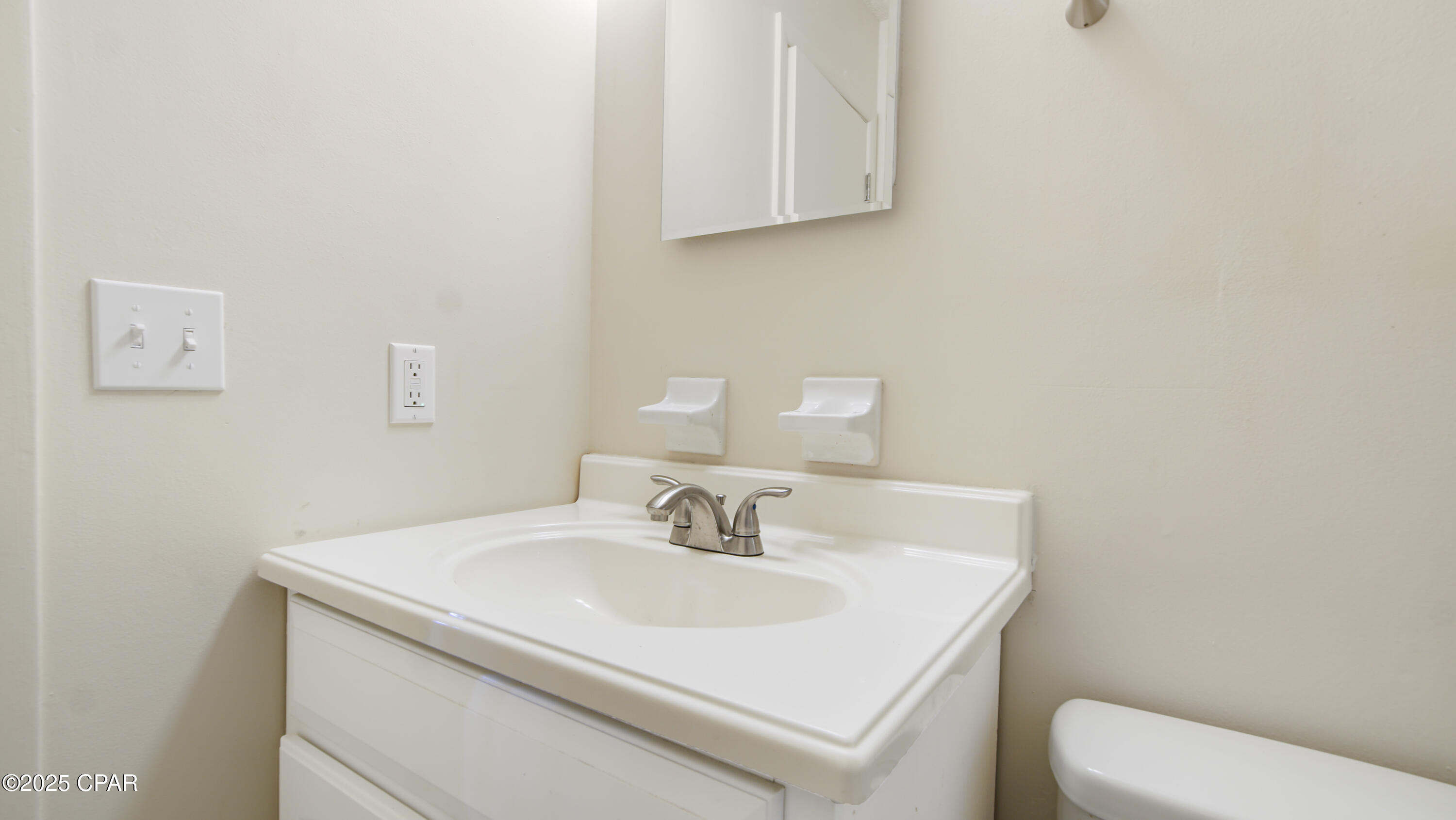 Image 32 For 7213 Hiawatha Street