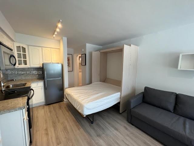 Property photo # 3