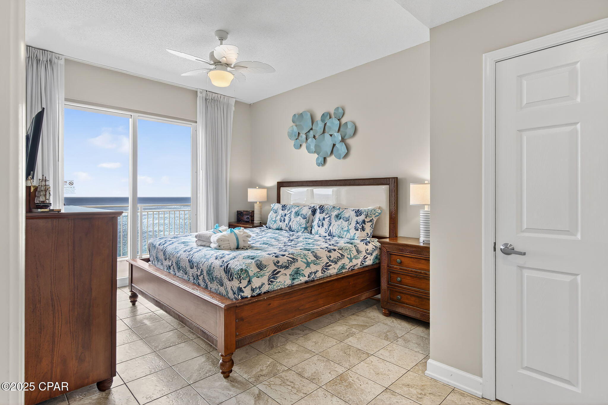 Y8i_uvjmvjuc5_y3xkpzppe0sbix33kkv0nqkpljh_4