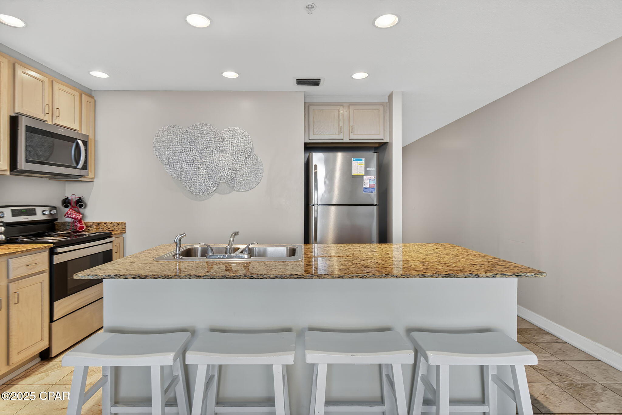 Sjg Lxza96od7j352grjkv_liq9orxq6ztwhz4wkfz0