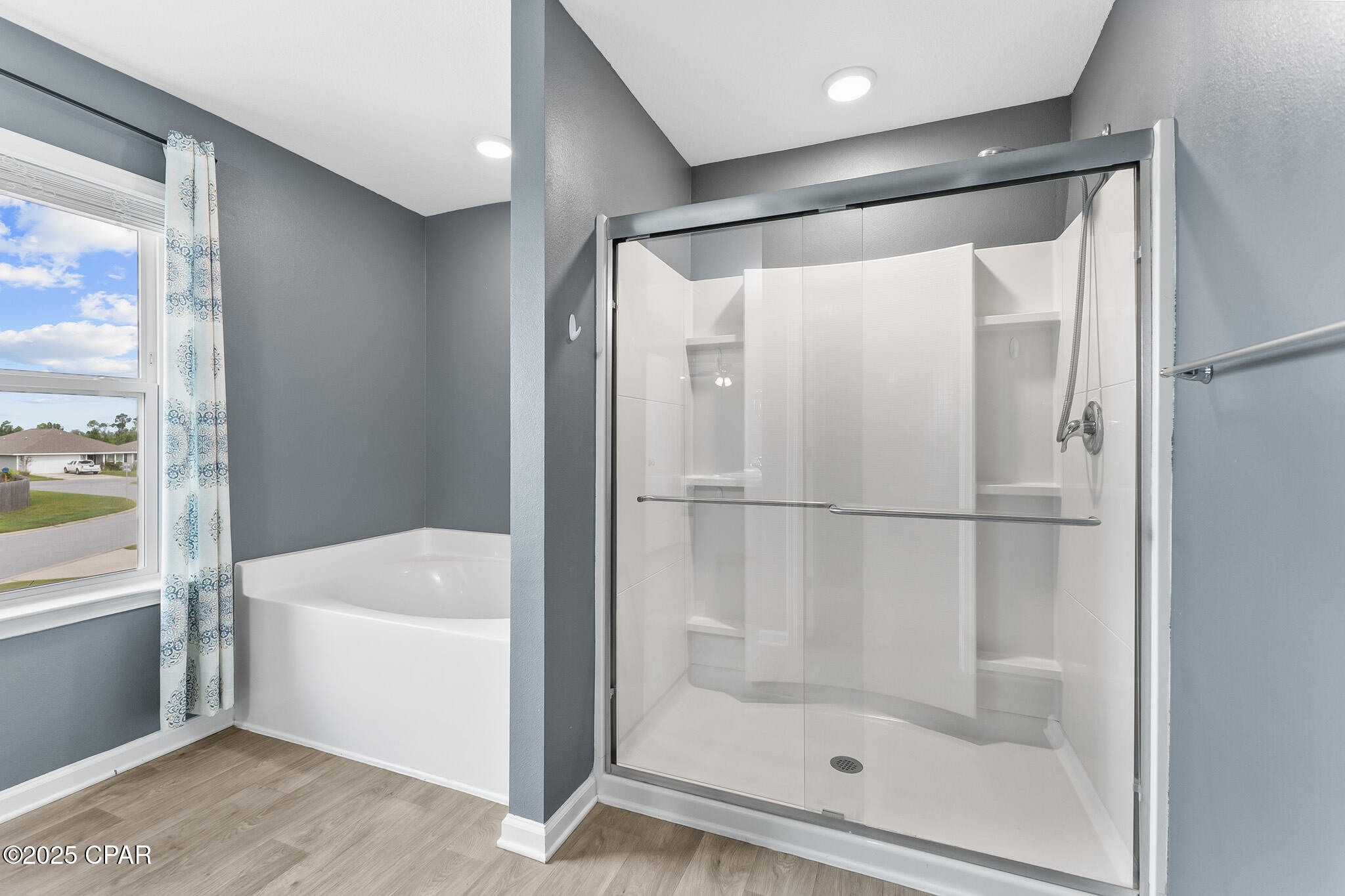 Gjmnh3la0h05ms72rb5ay3rqgnqspfcvygexo2nx0r4