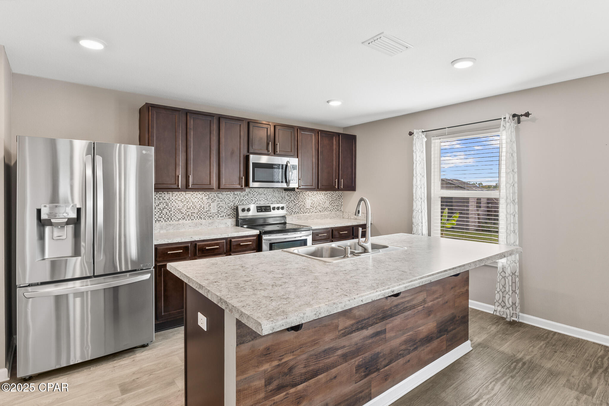 Kledum9eiwiatkeoroobexlniunvw5rsabxp3lrskgo