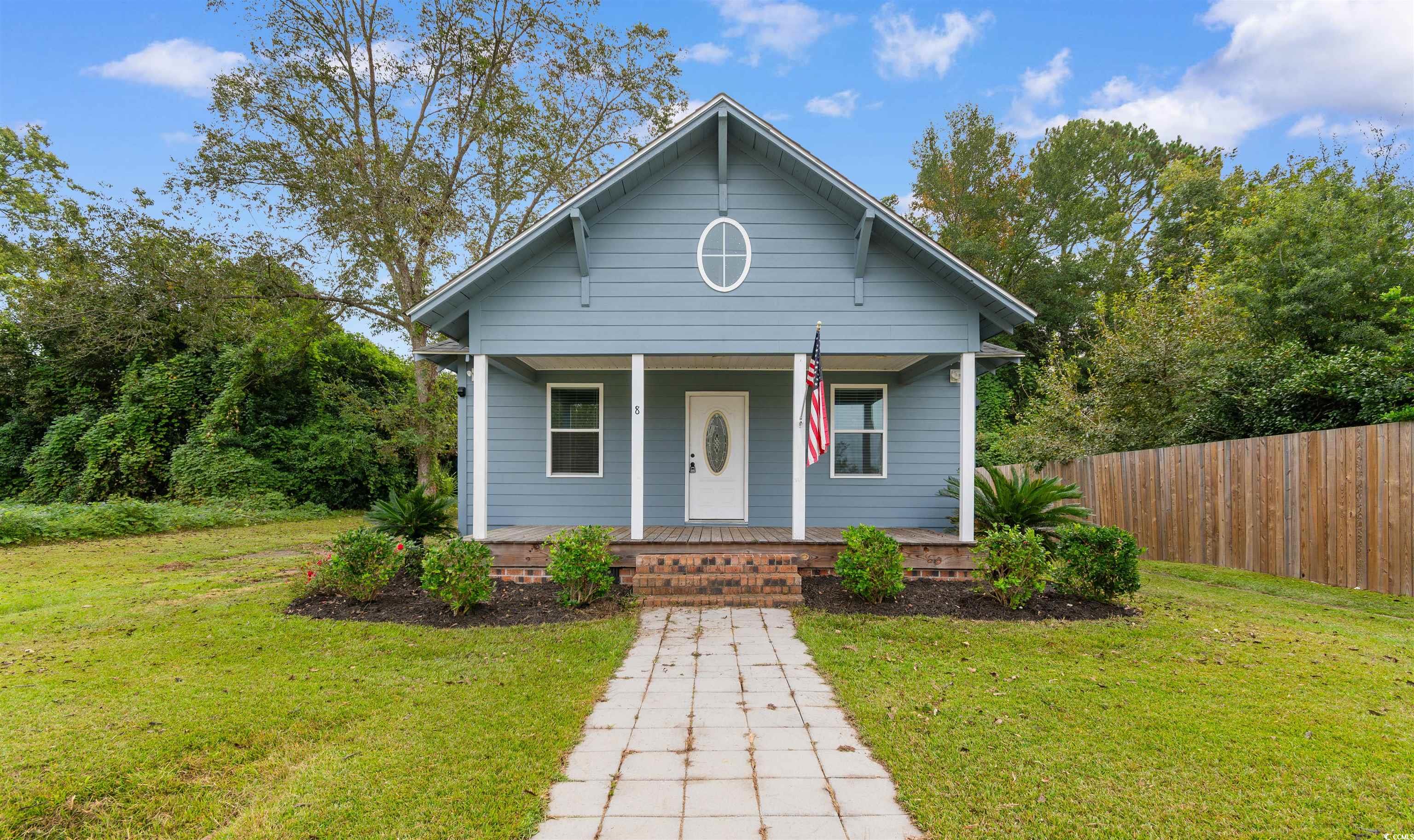 8 North Magnolia Ave. Andrews, SC 29510