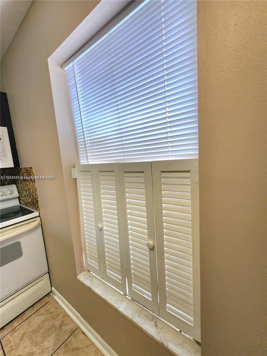 Property photo # 9