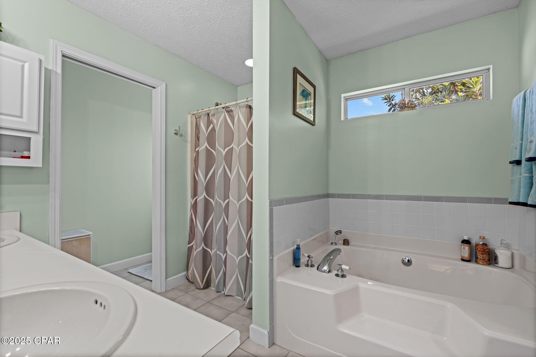 Qwucxzx0np192y2lnu1osko9fmci0tdayj1niom4h9o