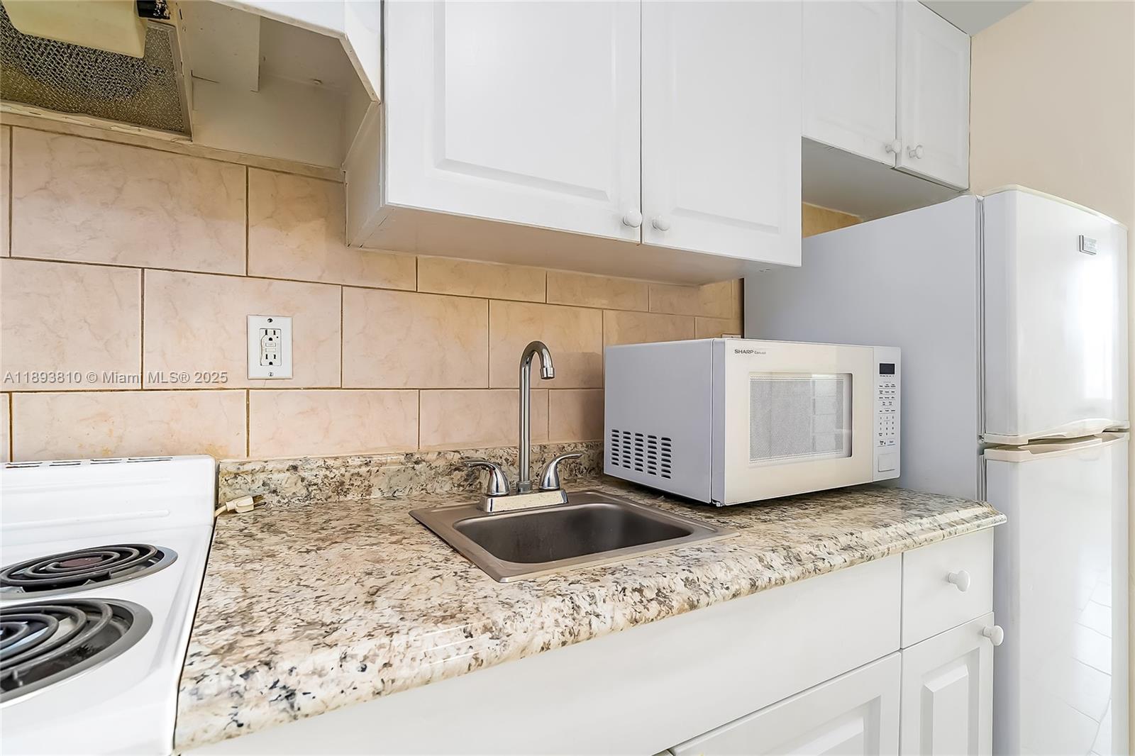 Property photo # 2