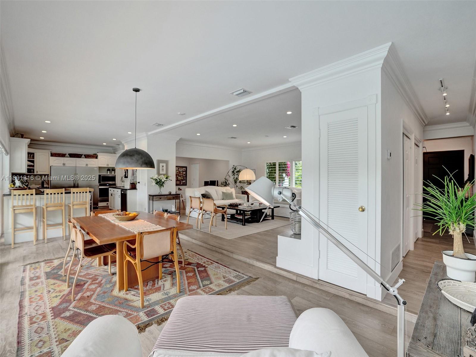 Property photo # 6