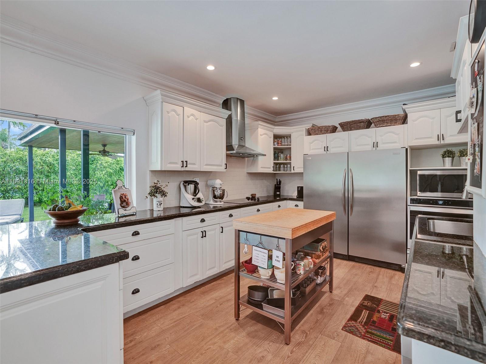 Property photo # 8