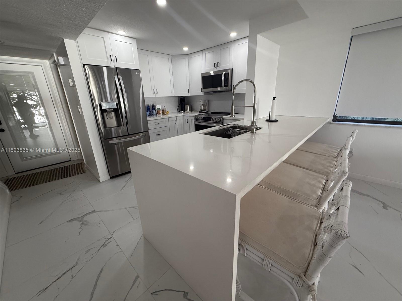 Property photo # 4