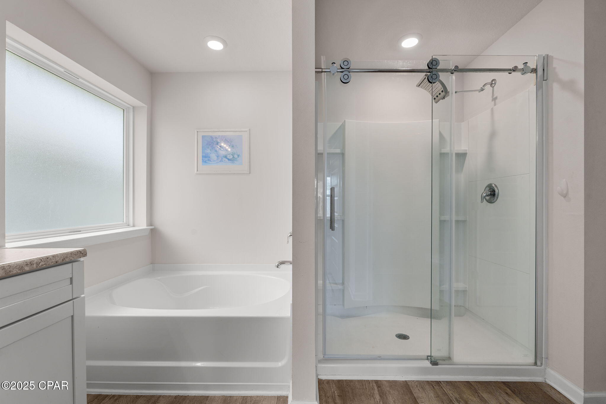 Nhp8b1n8v7jie63pynshnvavujuvcun9n3xuhxde9y0