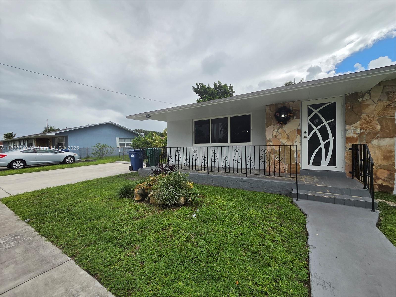 Property photo # 0