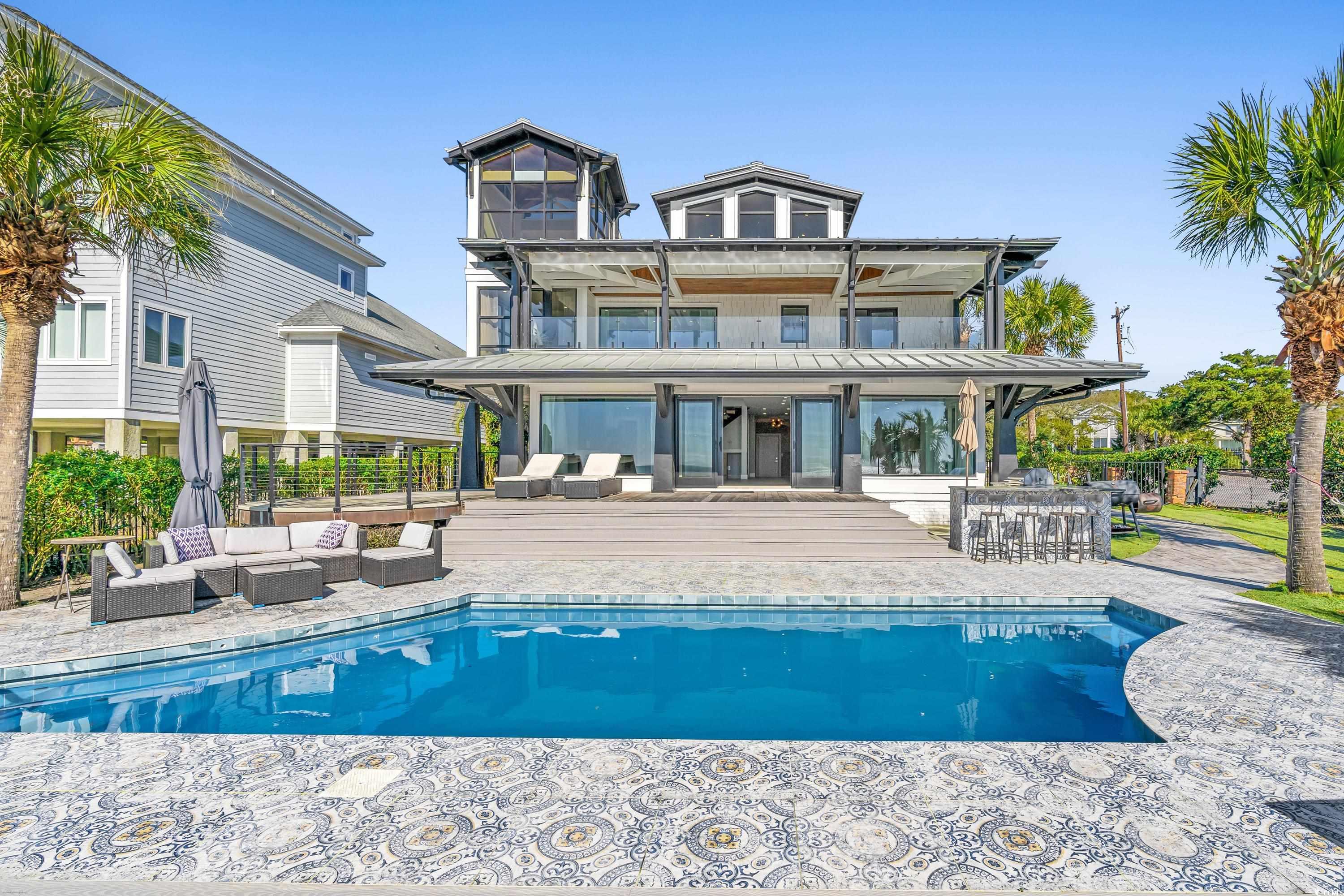 3806 North Ocean Blvd. Myrtle Beach, SC 29577