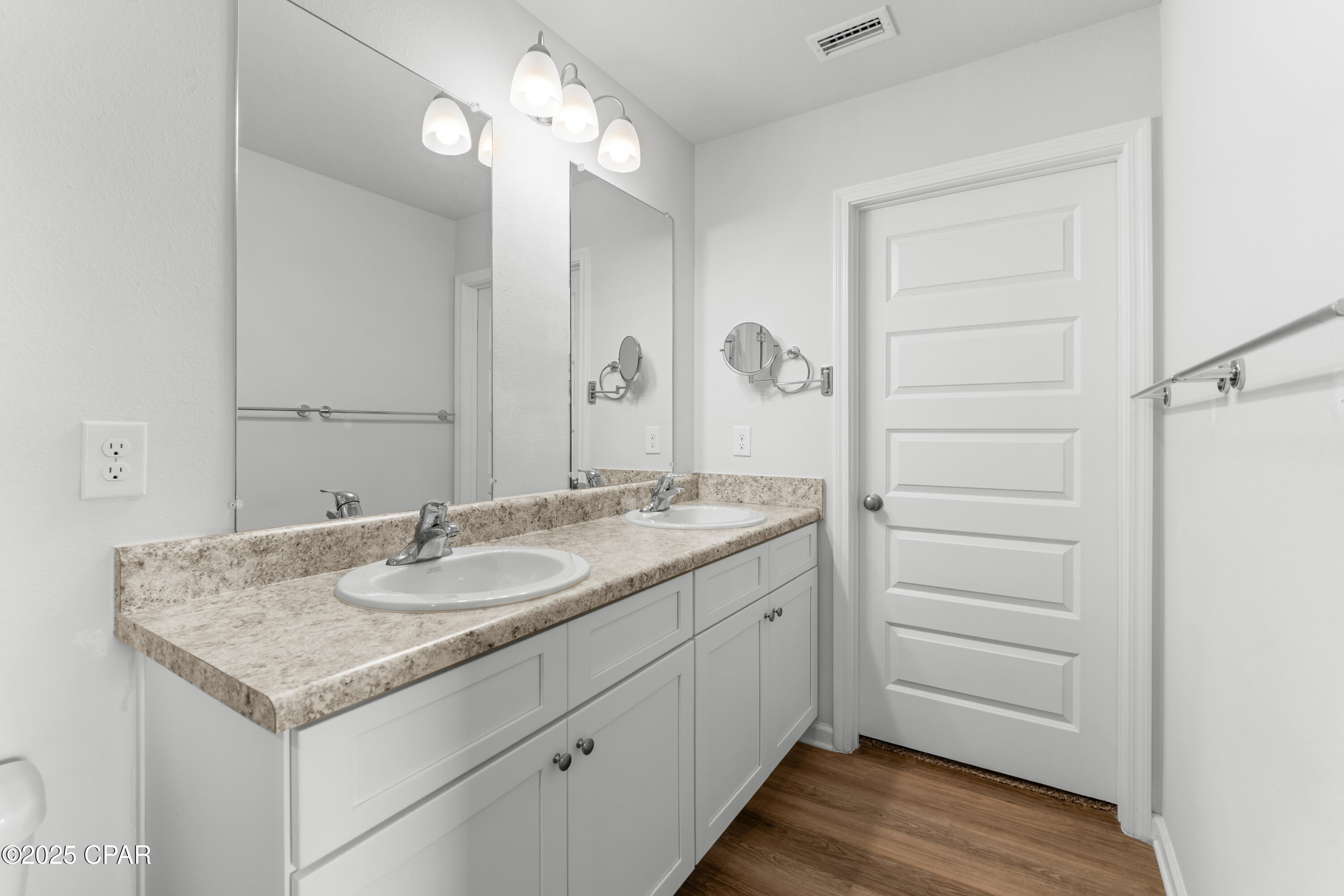 Ajobz6arggz0edf9uqtqt1xjfvd9knwitsf06femua0