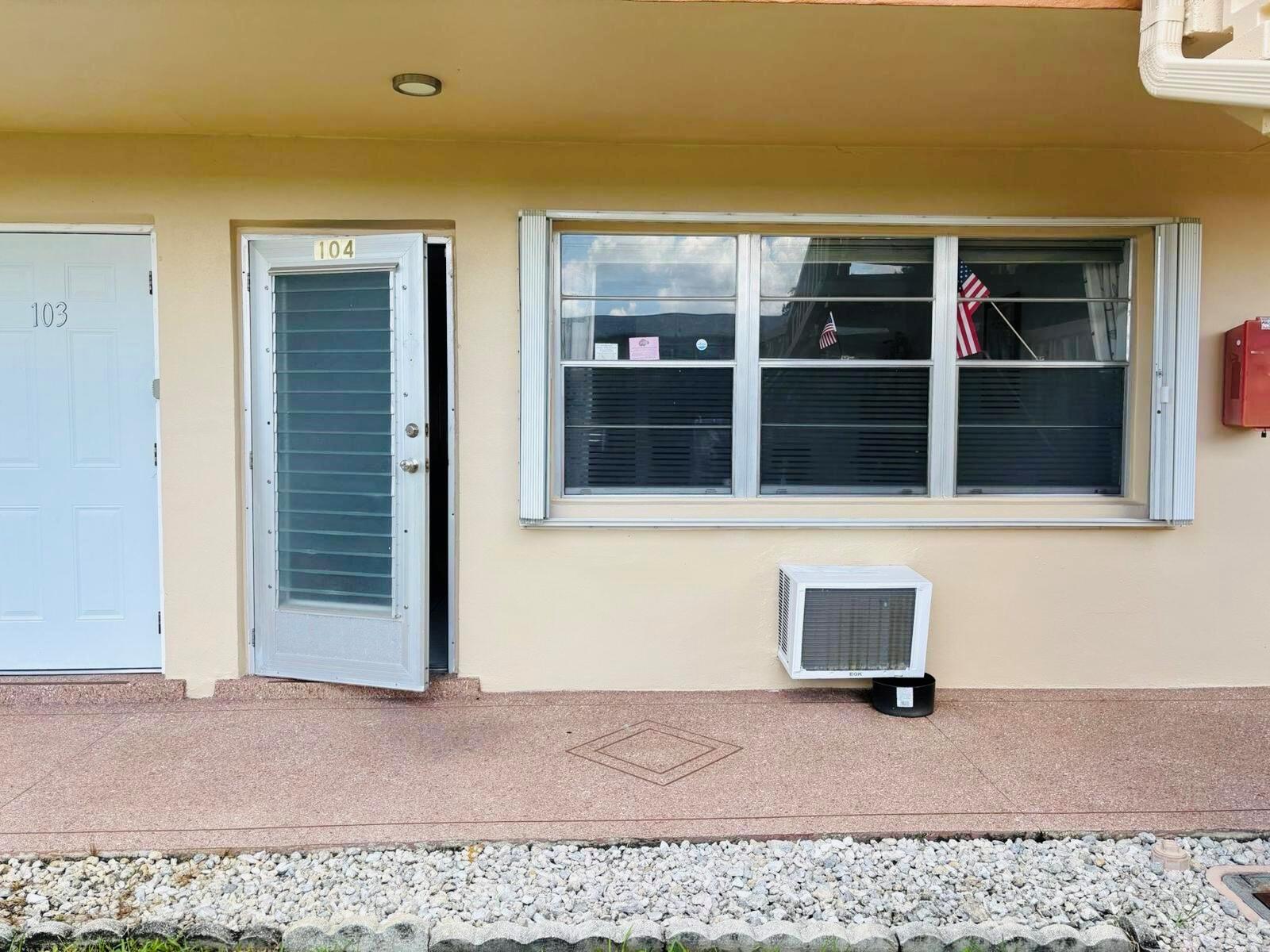 Hastings Condominiums A T