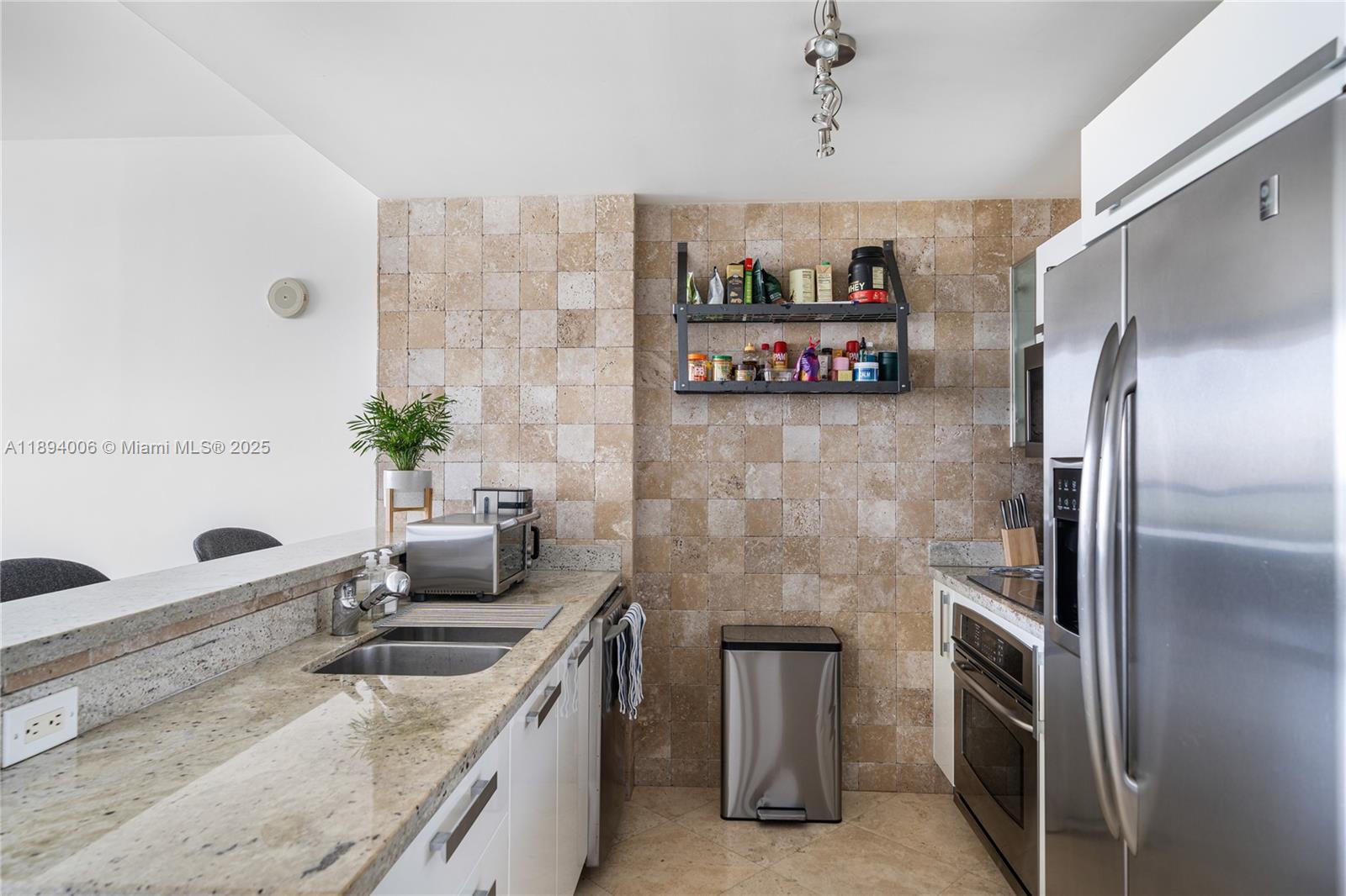 Property photo # 7