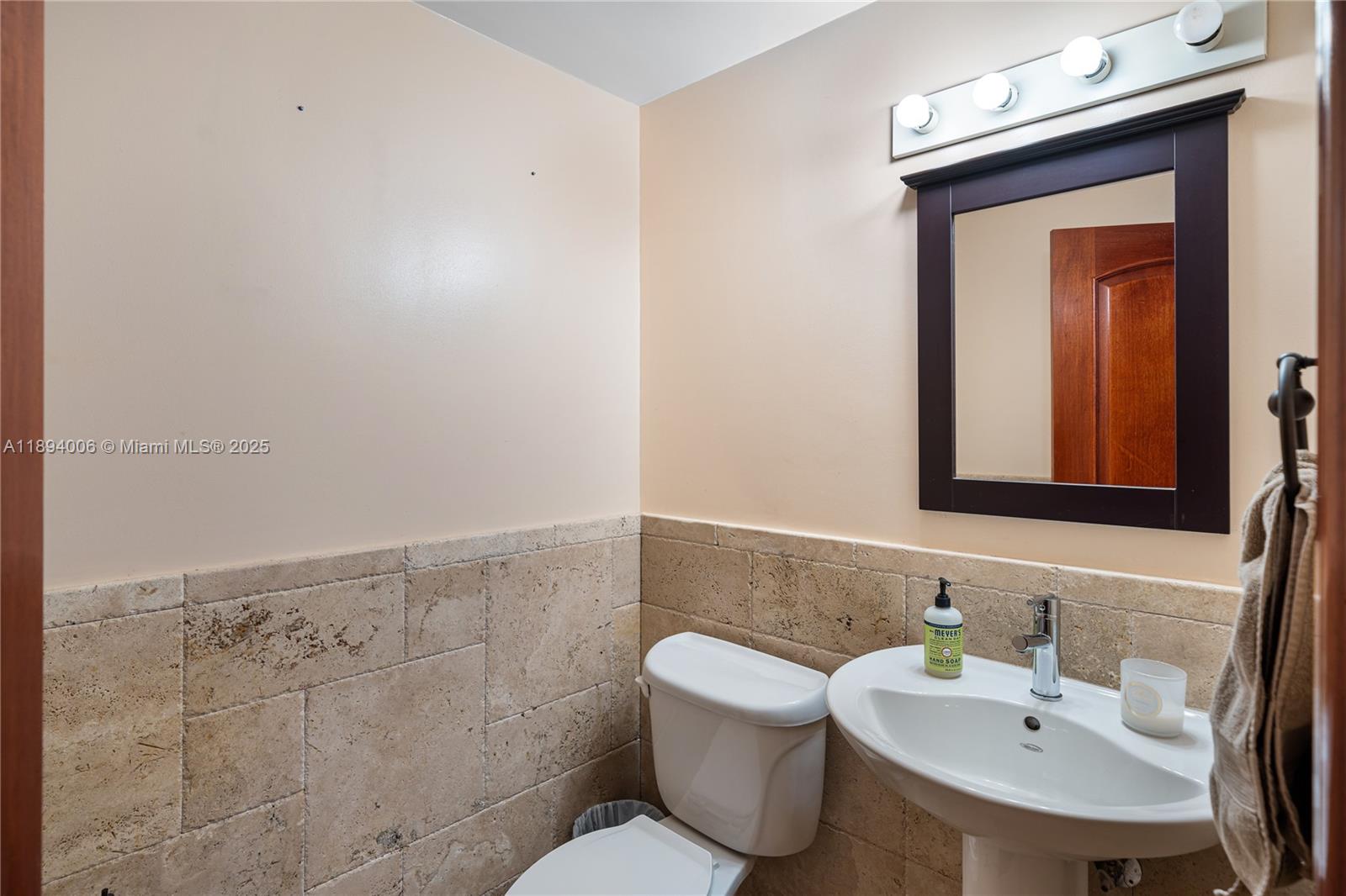Property photo # 9