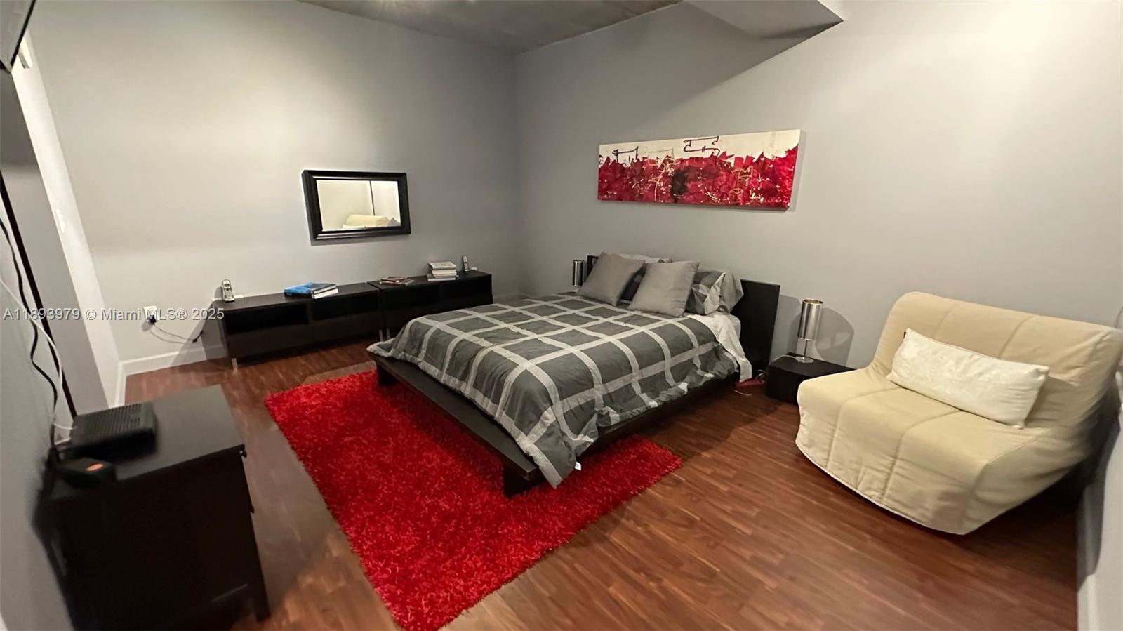 Property photo # 6