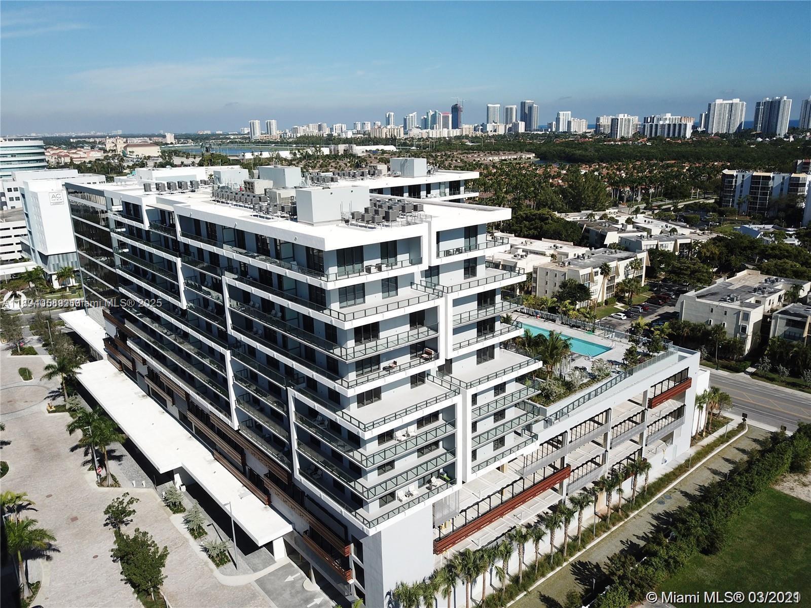 Aventura Parksquare Resid