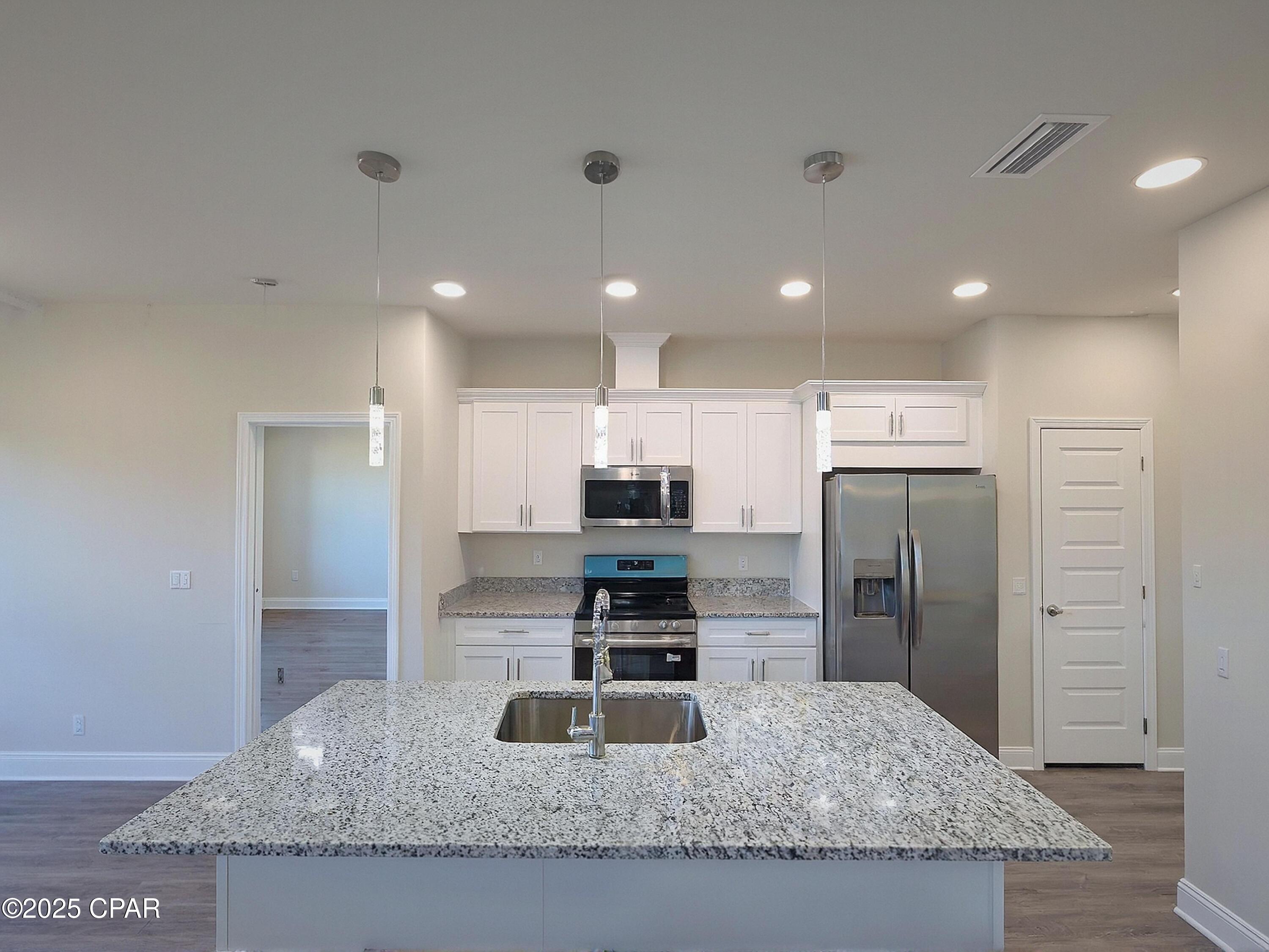 Image 5 For 1416 Park Rd Road