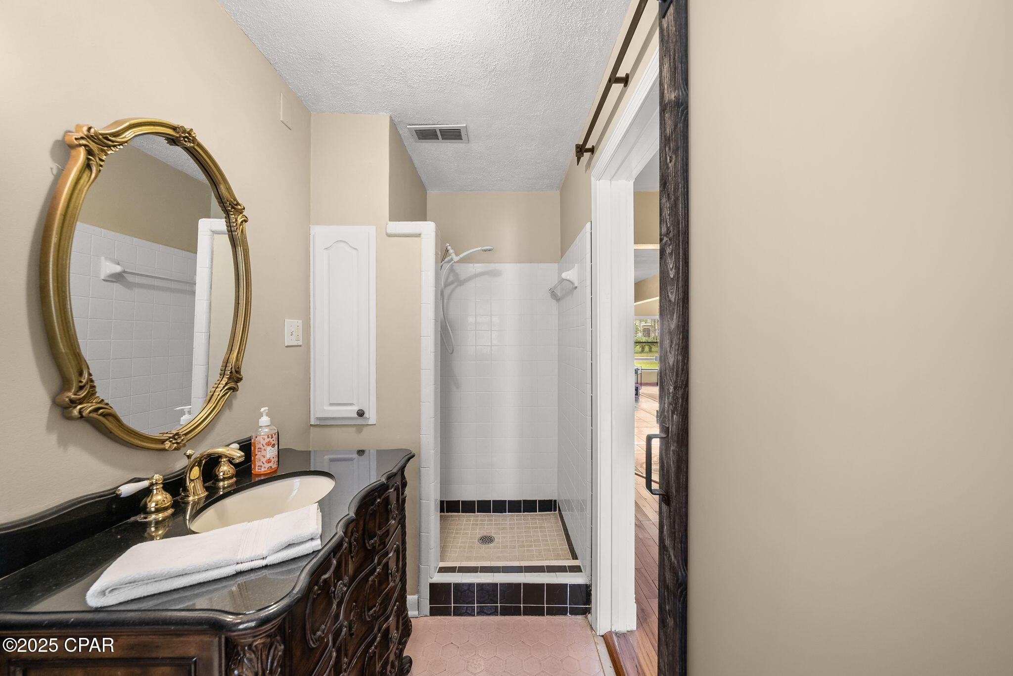 Um4p_0fhdhwaufueybifeauxxehk23qtf2col Ekuqa