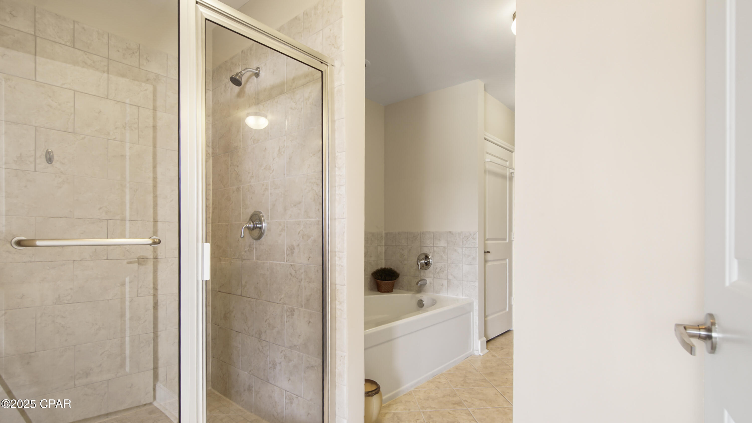 Pg1x4mb5jgeix2pd9czo Gmtuy0xc4r4jg35i34 Kxs