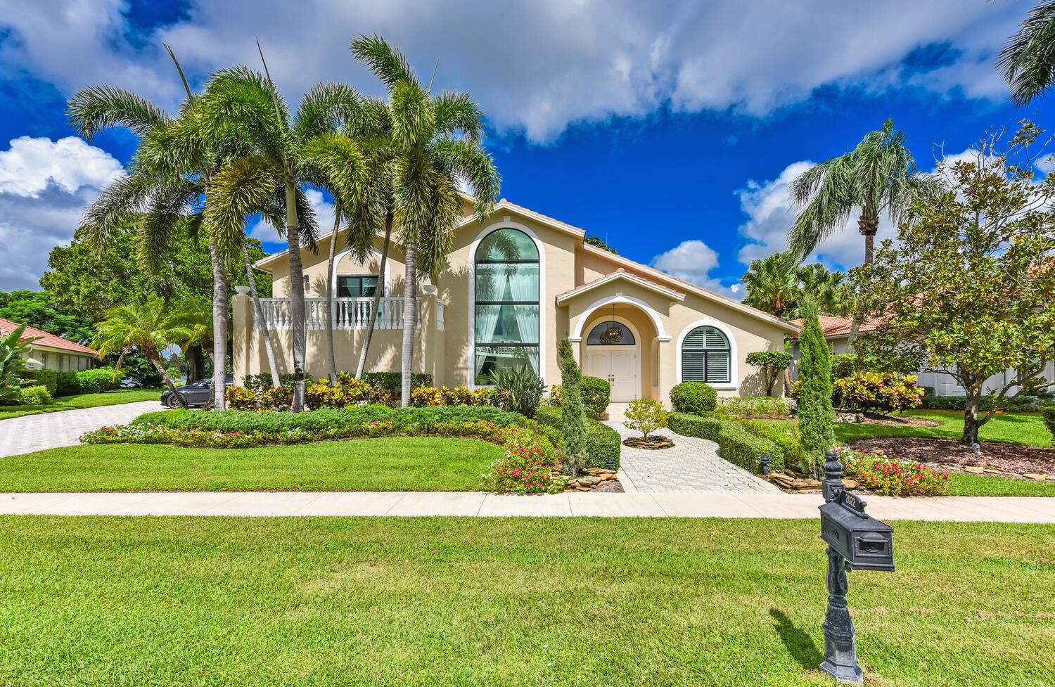 2022 Sunderland Avenue