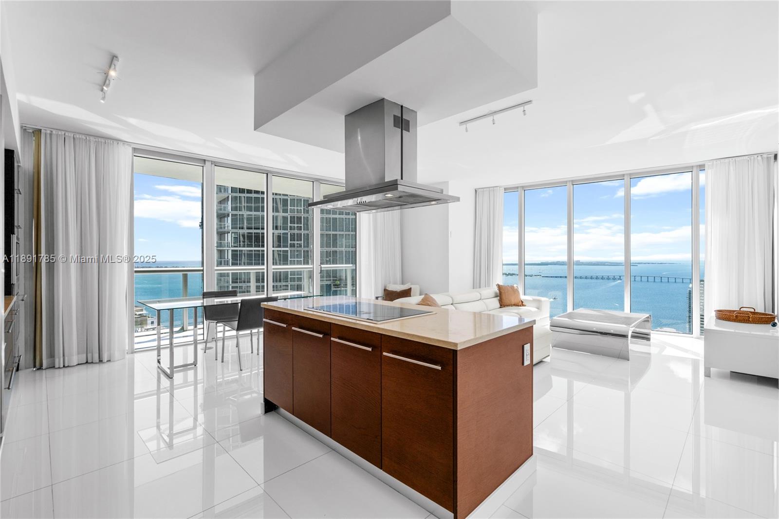 485 Brickell Ave Unit 4410, Miami, Florida 33131