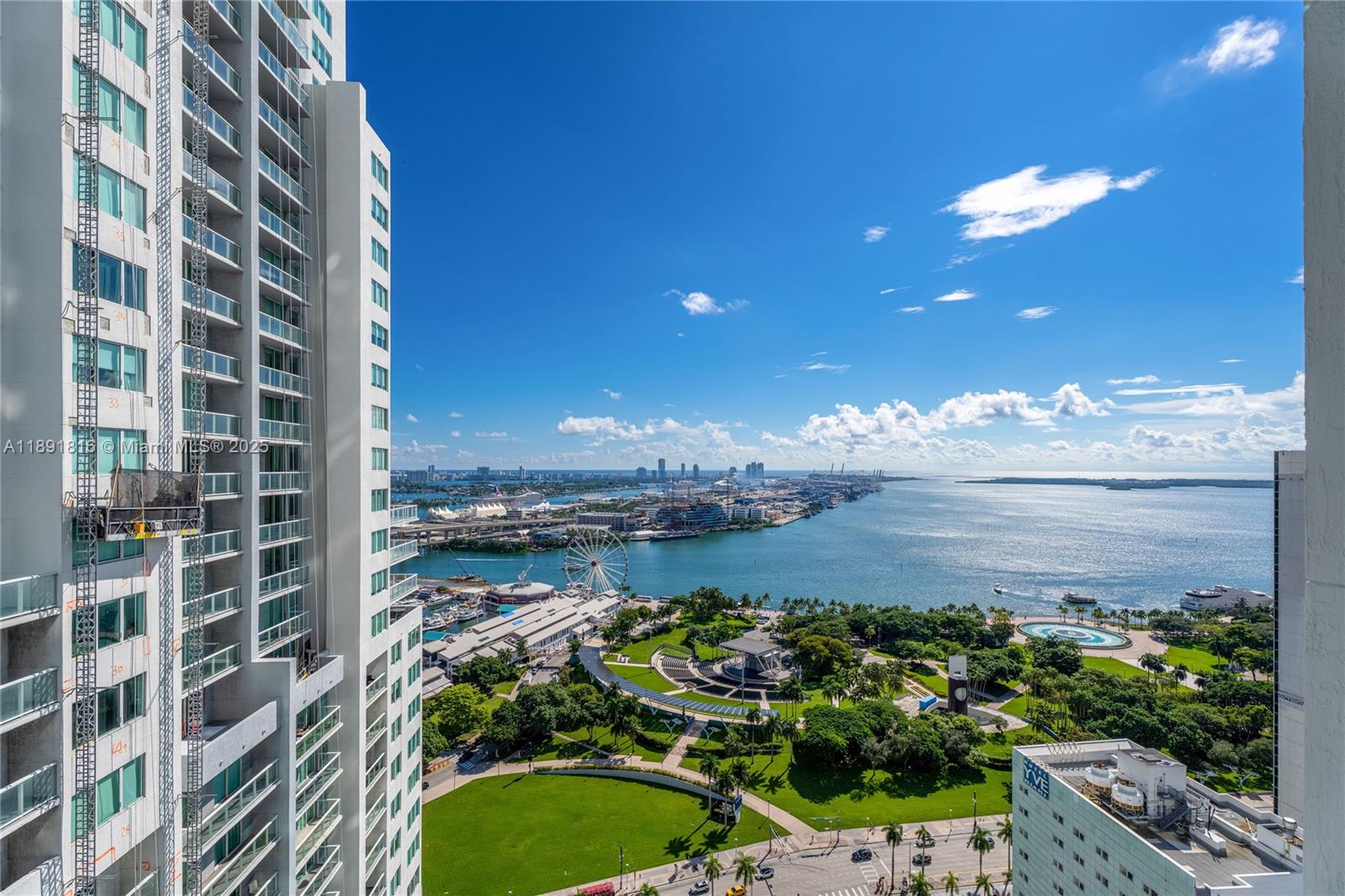 253 2nd St Unit 3203, Miami, Florida 33132