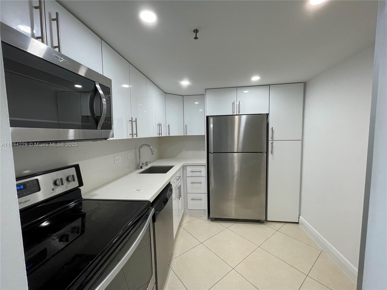 Property photo # 6