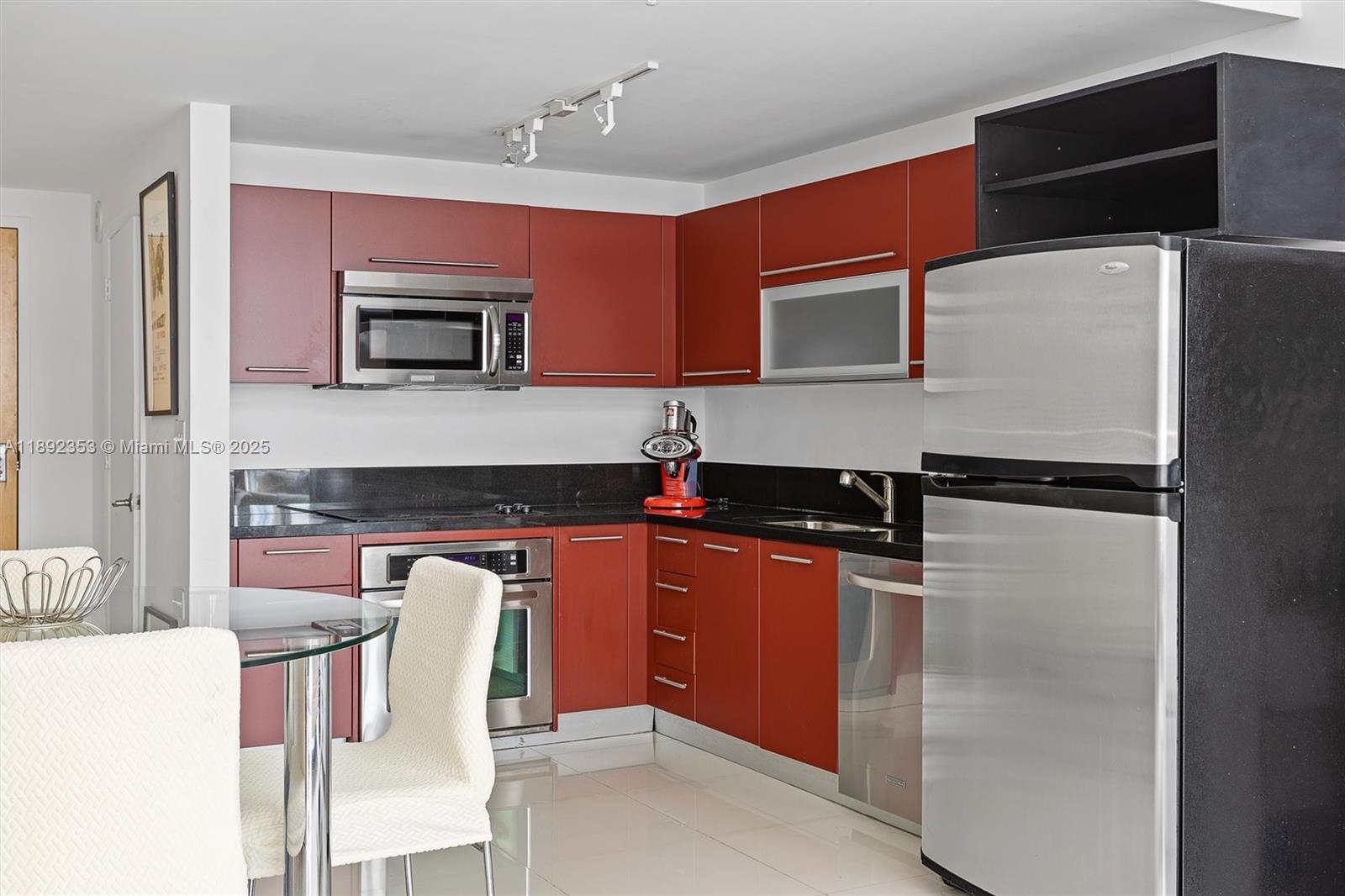 Property photo # 7