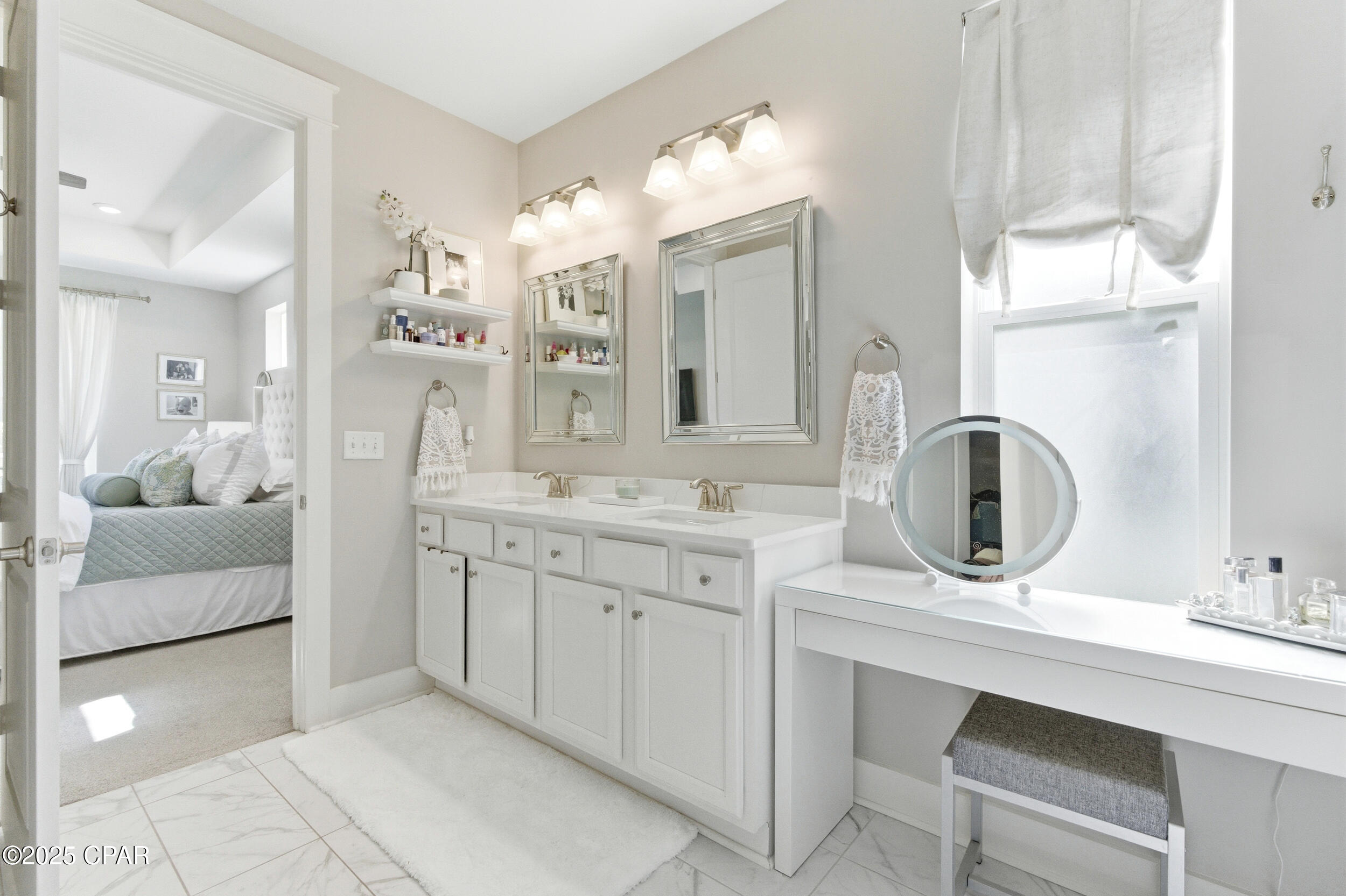 8gs9xd3hfve6mgdhr8i2d6urc Wnherl6d93chz32oy