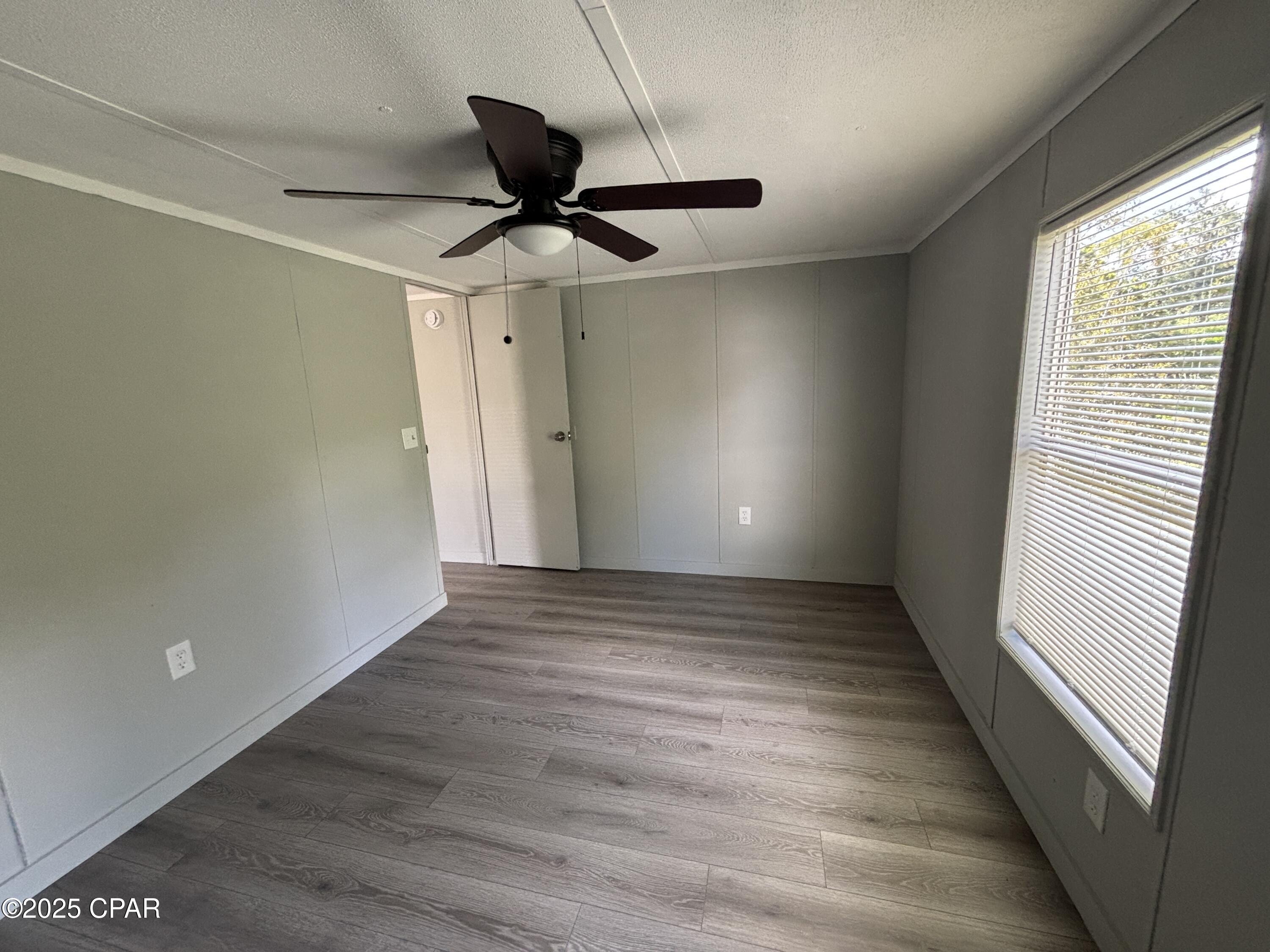 J8follohcb76nwjanfqovn1xjp_mia_g58psew Wnbk