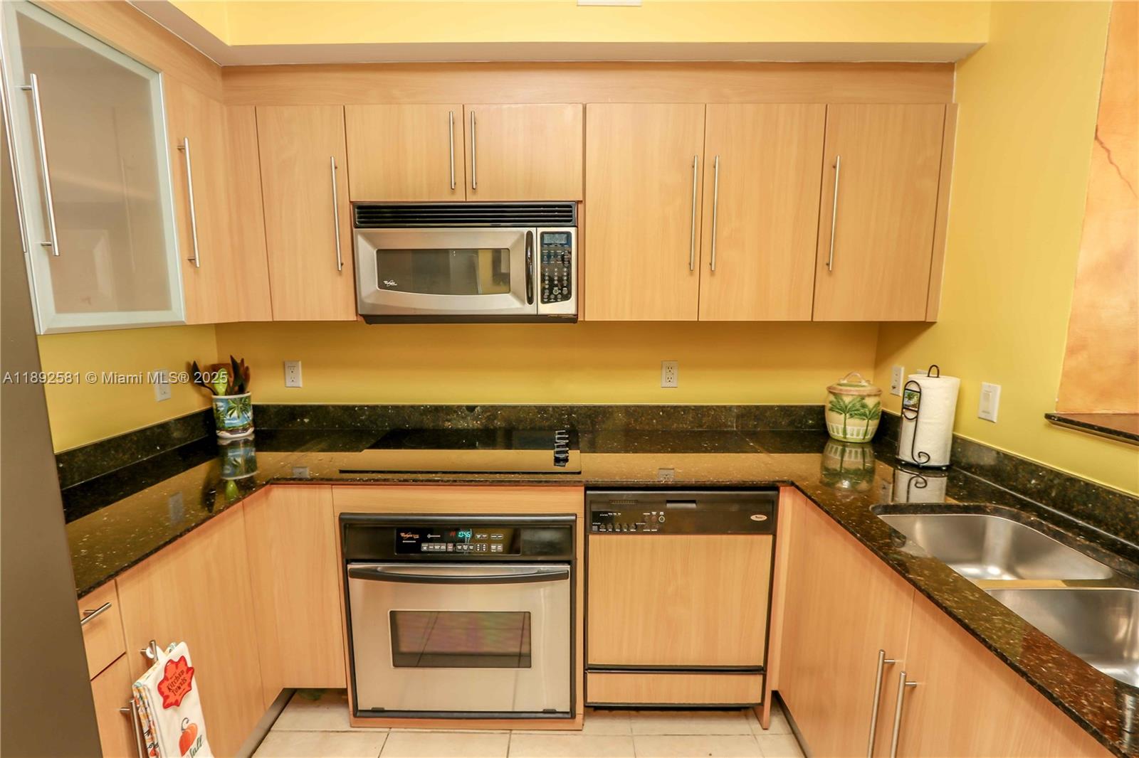 Property photo # 2