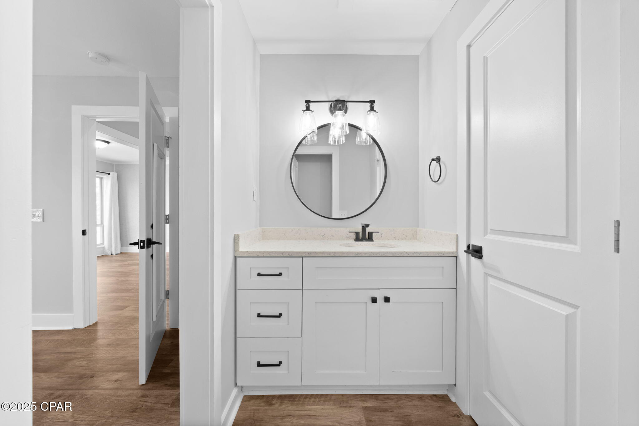 4jtjn35_u_tzgr9ywnrtqbg _32j3ebj6vs8g26bjmq