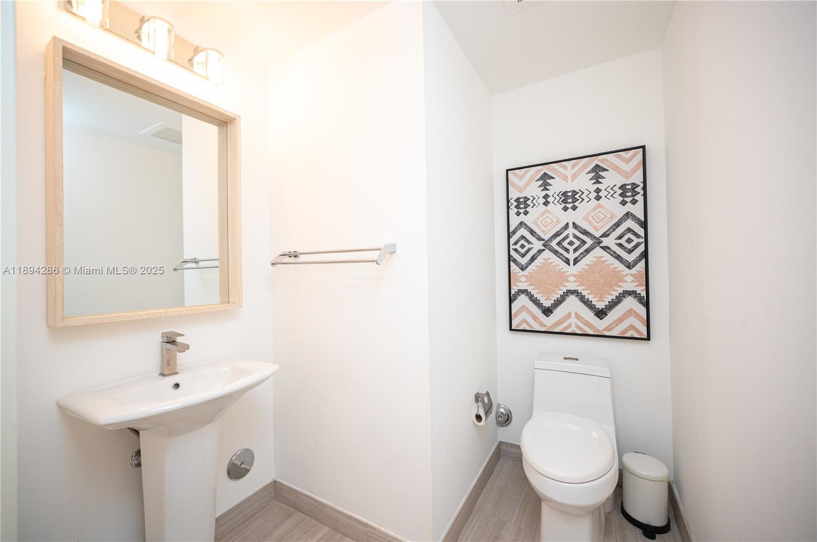 Property photo # 6