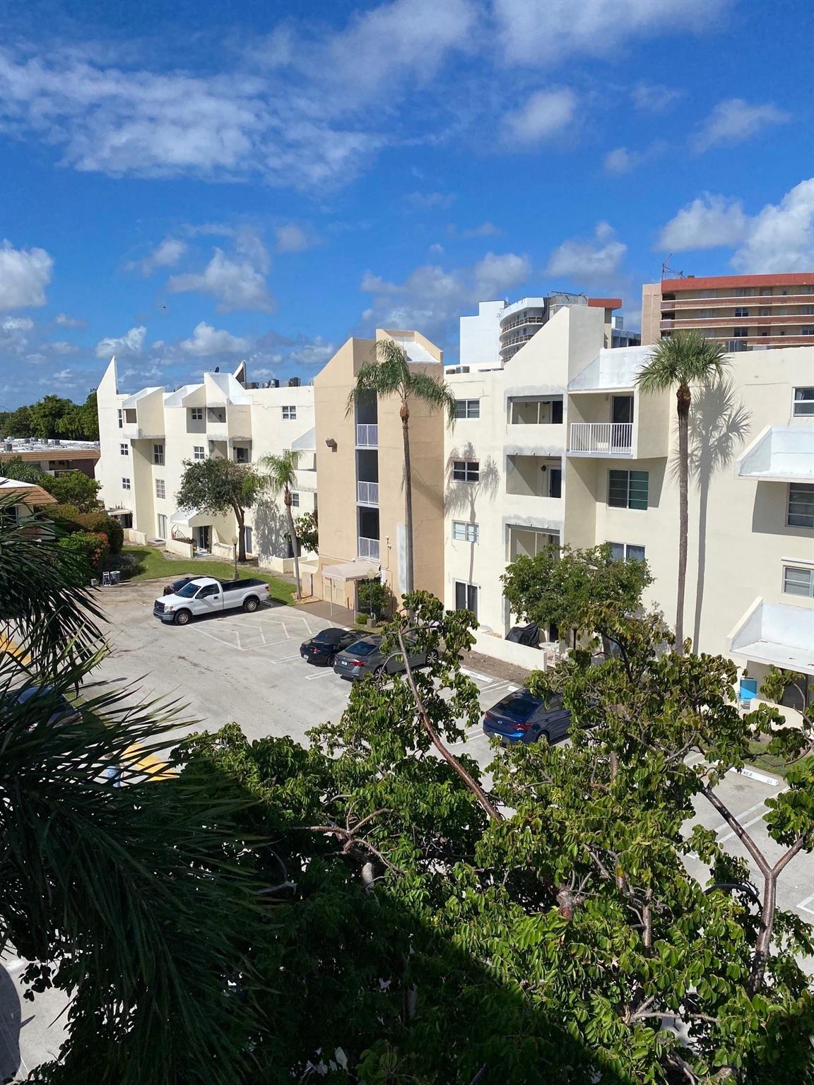 Harbor's Edge Of Pompano