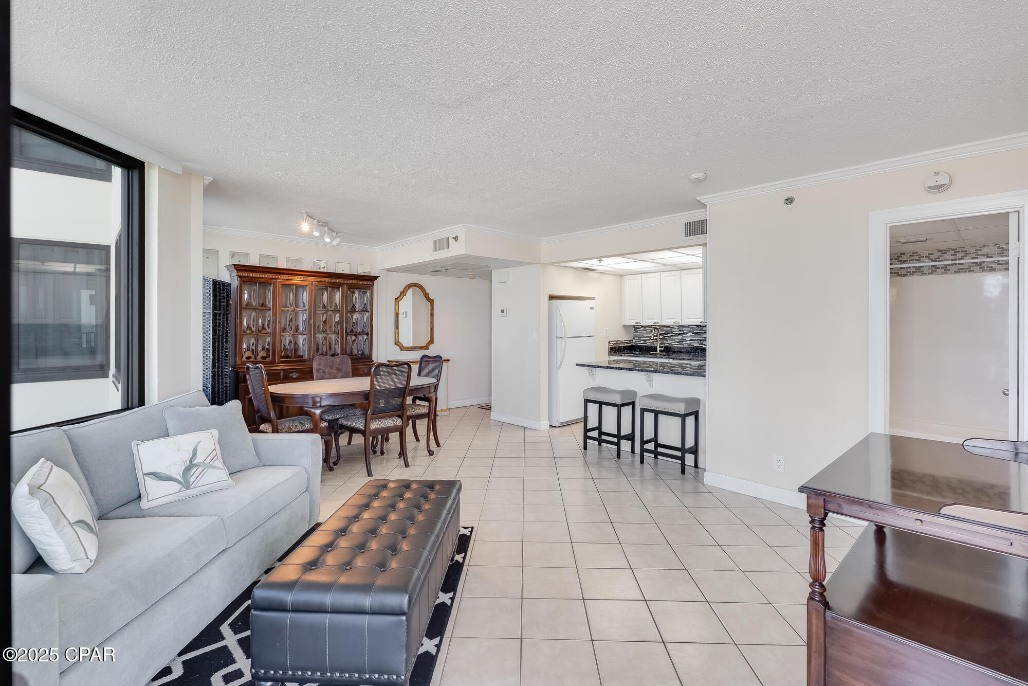 Avb5egl9pcc51zs_gg4nkwyz 3c1vypggac6p3_pa6k