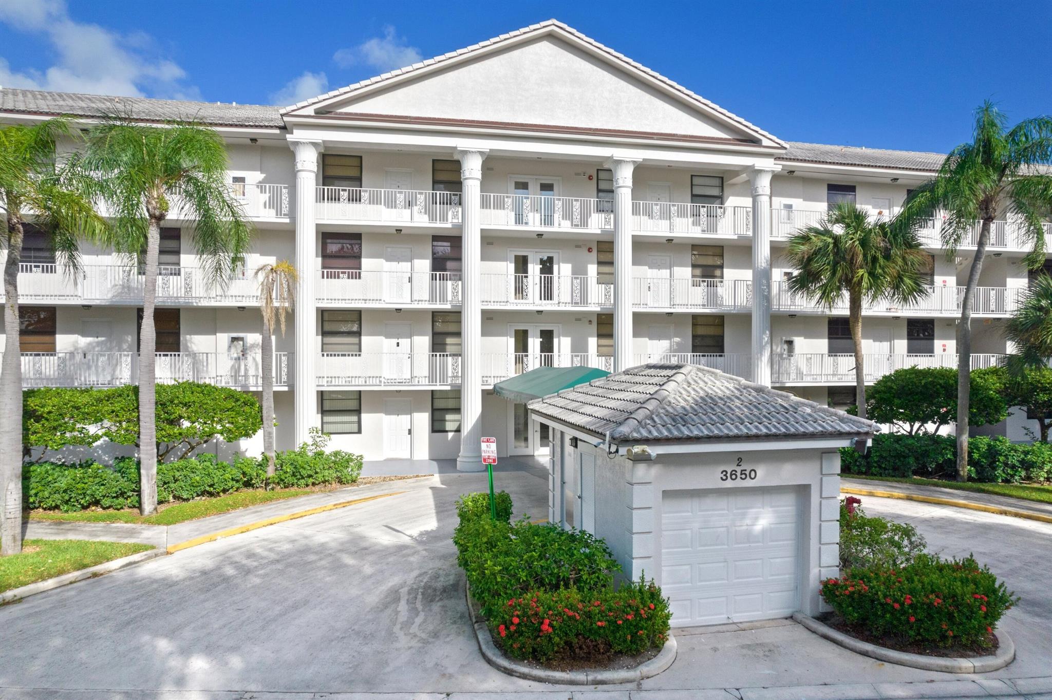 3650 Whitehall Drive Unit 202, West Palm Beach, Florida 33401