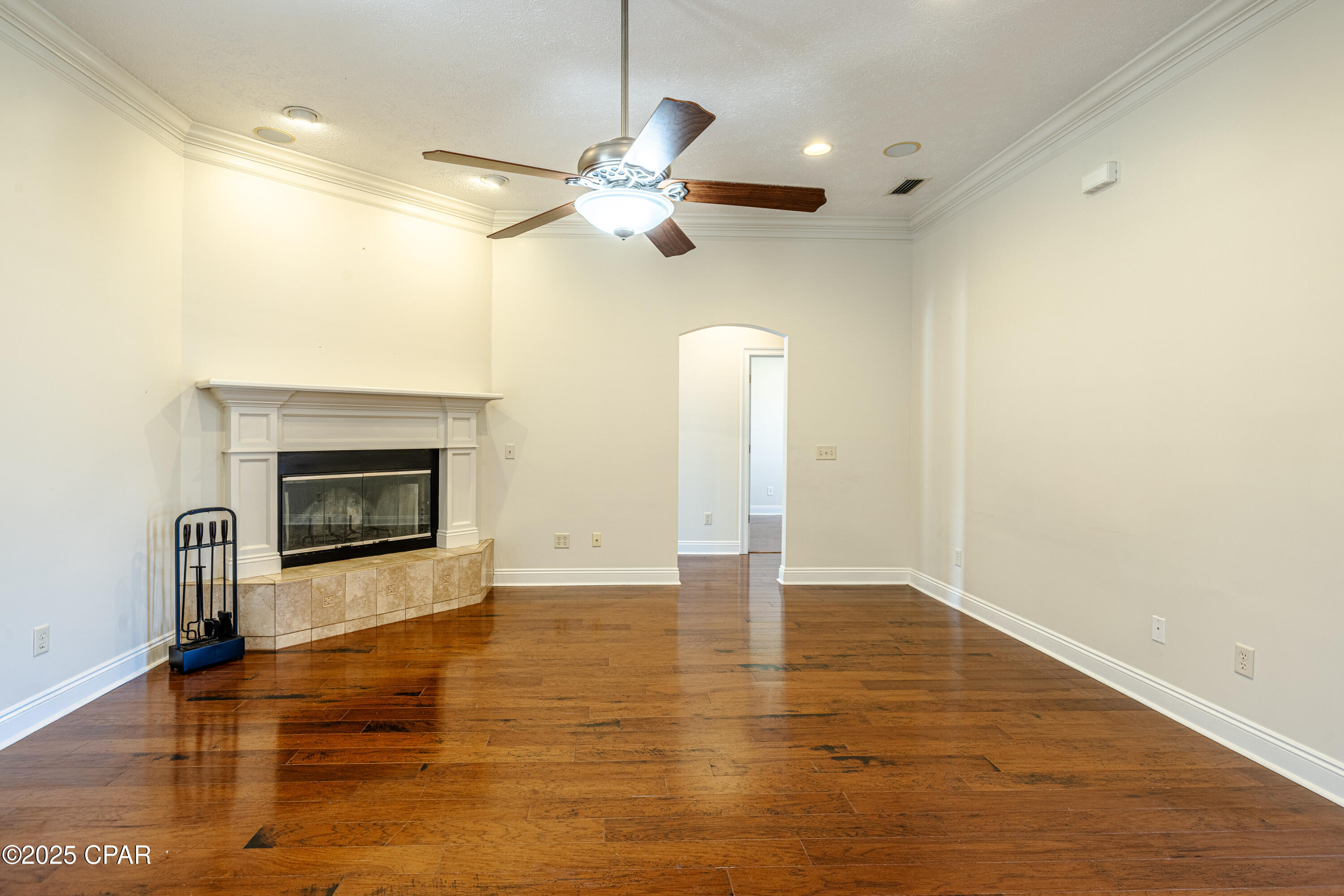 Ll0pci7k3bnxqs985usj Ngdnout1reawxlcouxquza