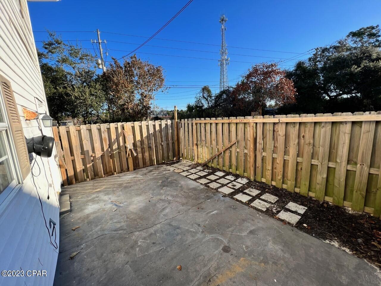 Boh9h20evuxy9ktjytbvk_rd4rszdsmlje4uh1a5gxy