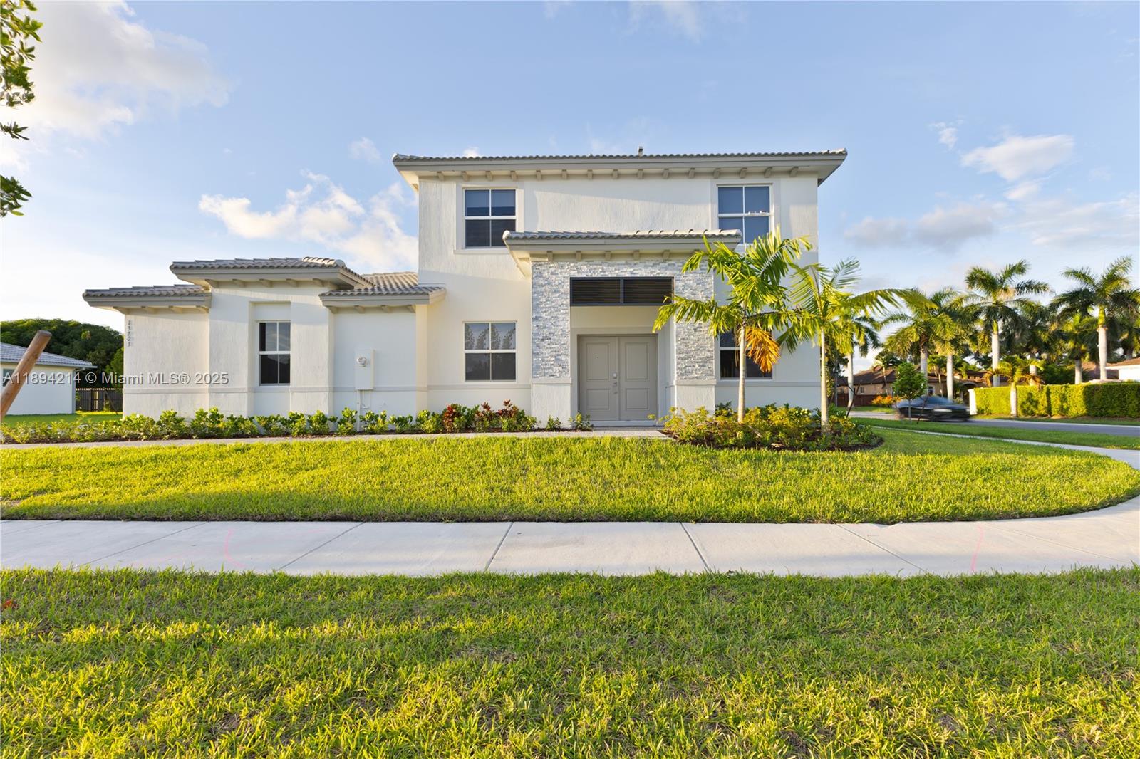 Property photo # 6