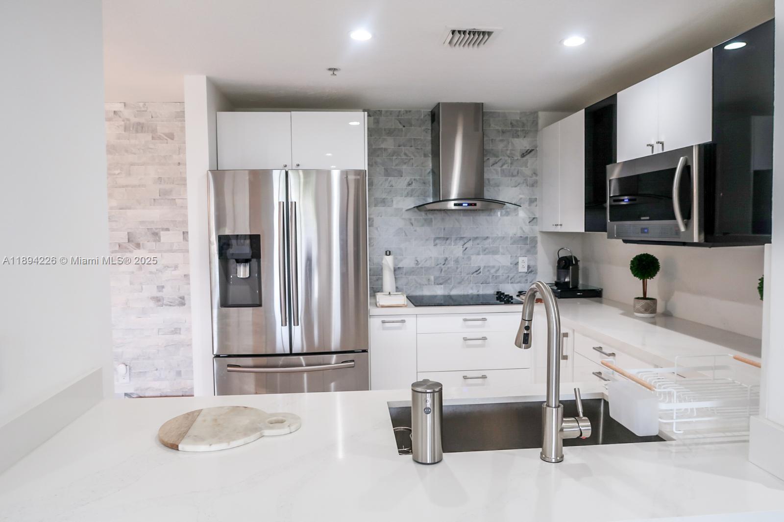 Property photo # 9
