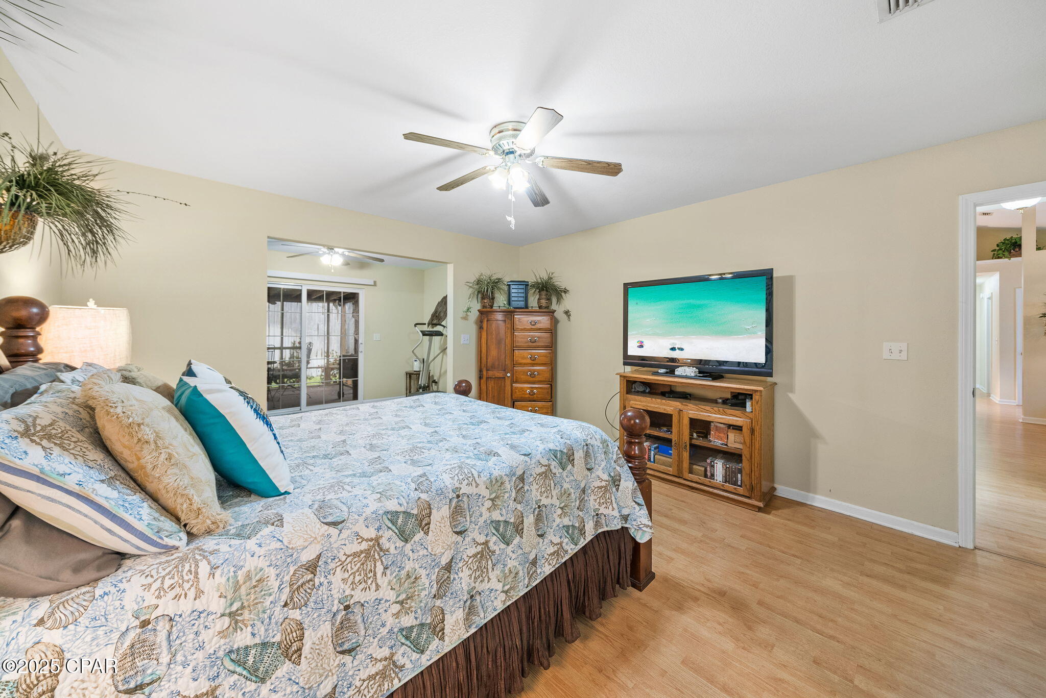 Zr_07i0p8ivabubsi7ucxxo4blrrdt1s8hzg8bxs 4q